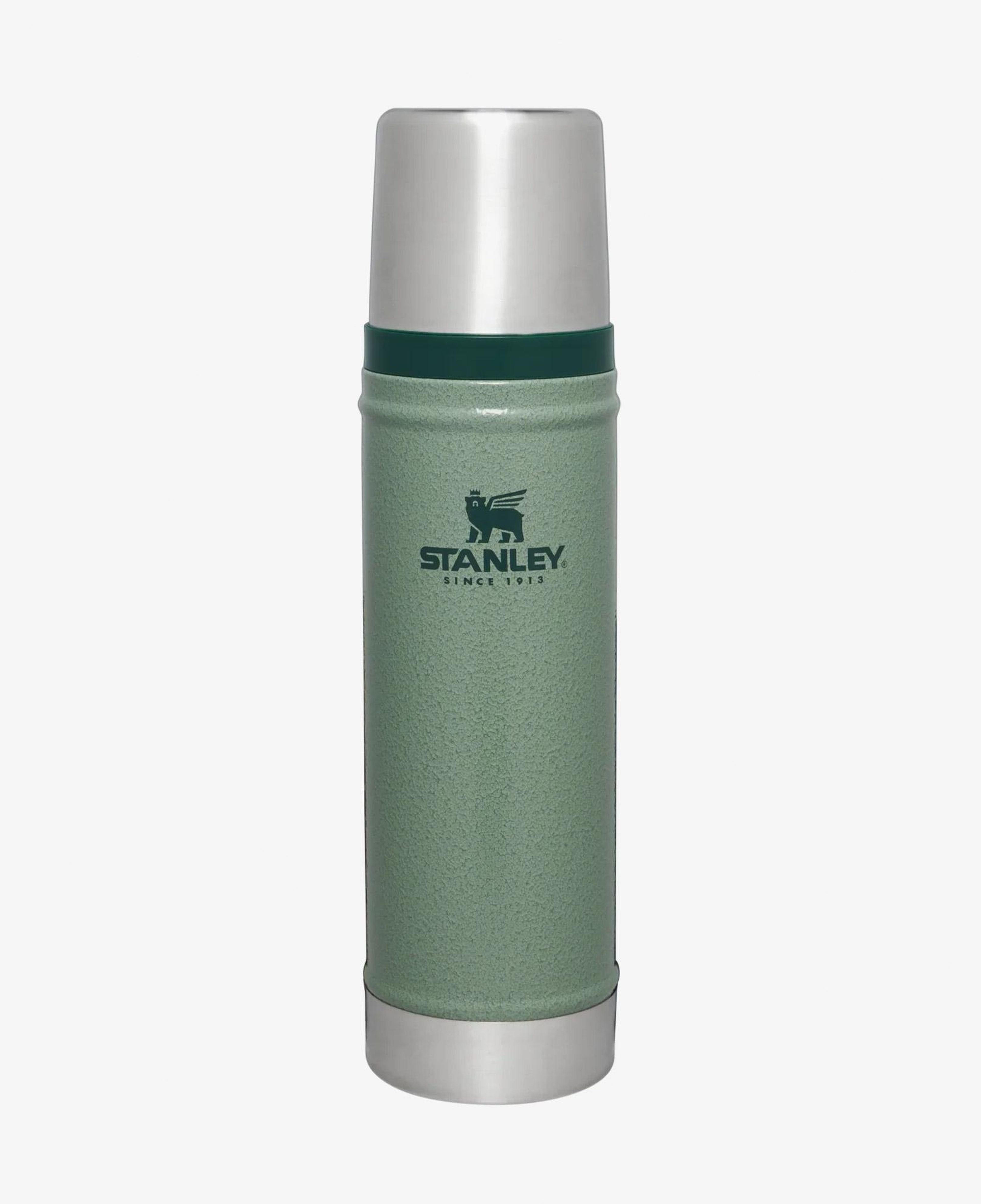 Stanley The Legendary Classic 0.60L Haki Termos