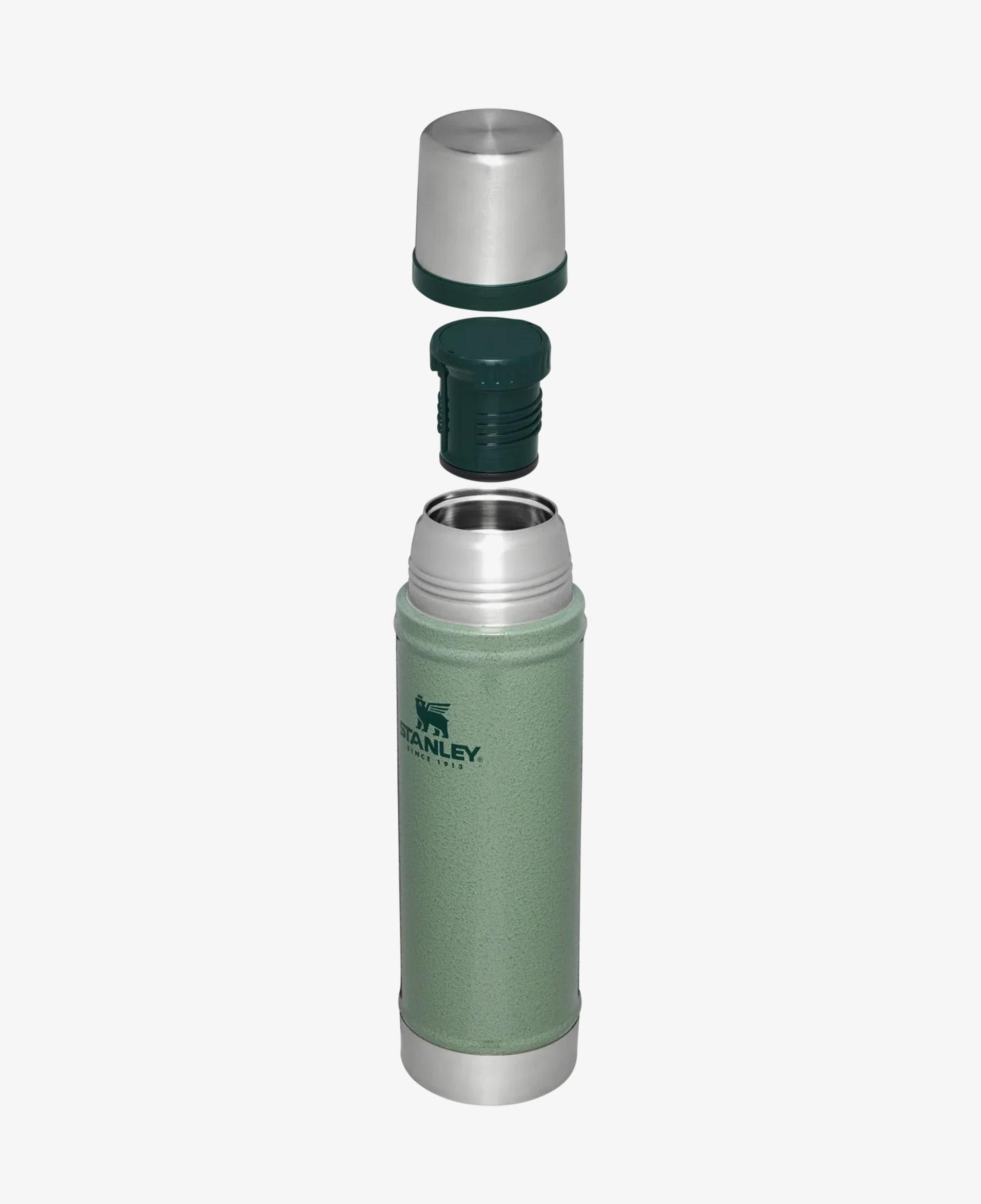 Stanley The Legendary Classic 0.60L Haki Termos