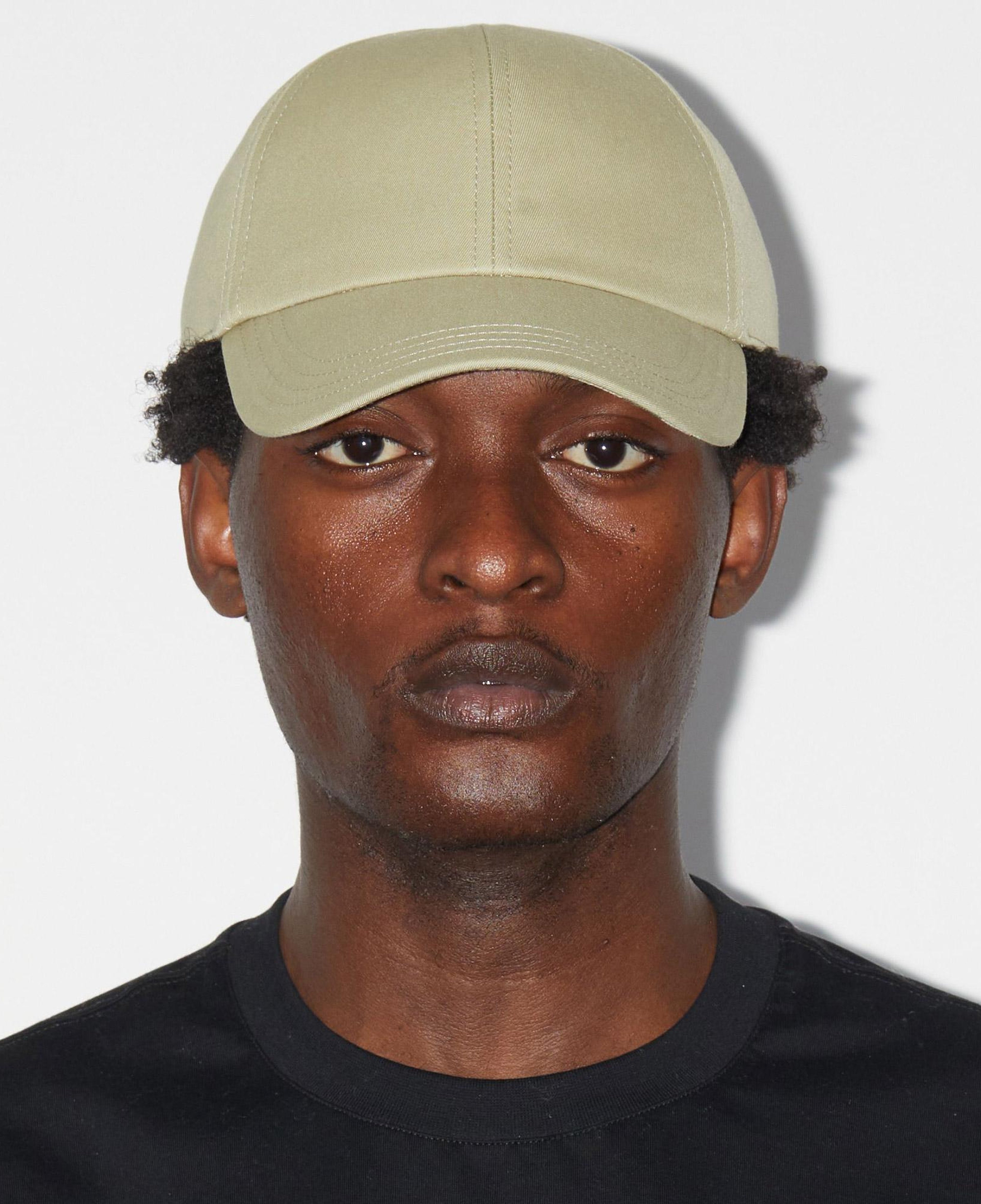 Burberry Unisex Bej Şapka