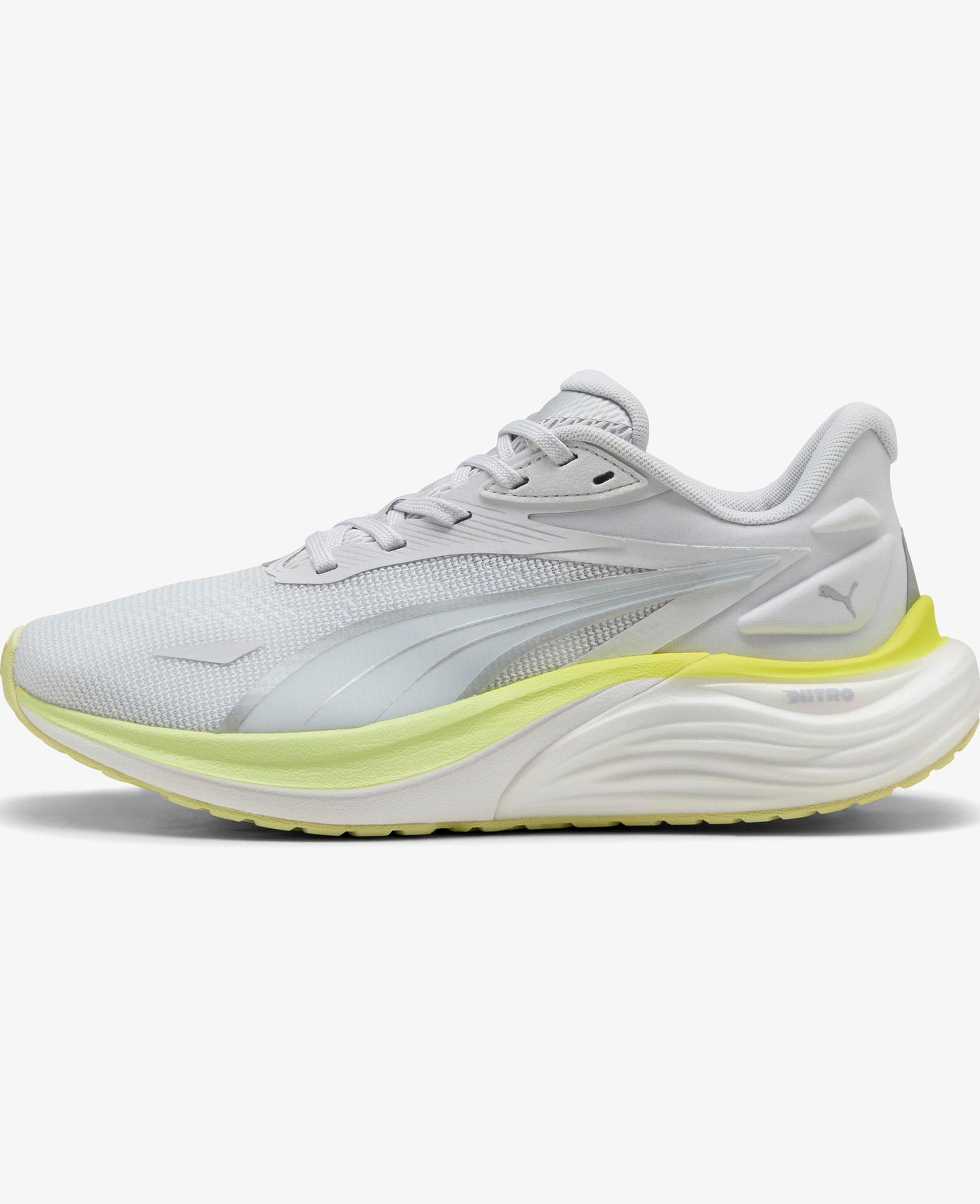 Puma Electrify Nitro 4 Kadın Beyaz Koşu Ayakkabısı