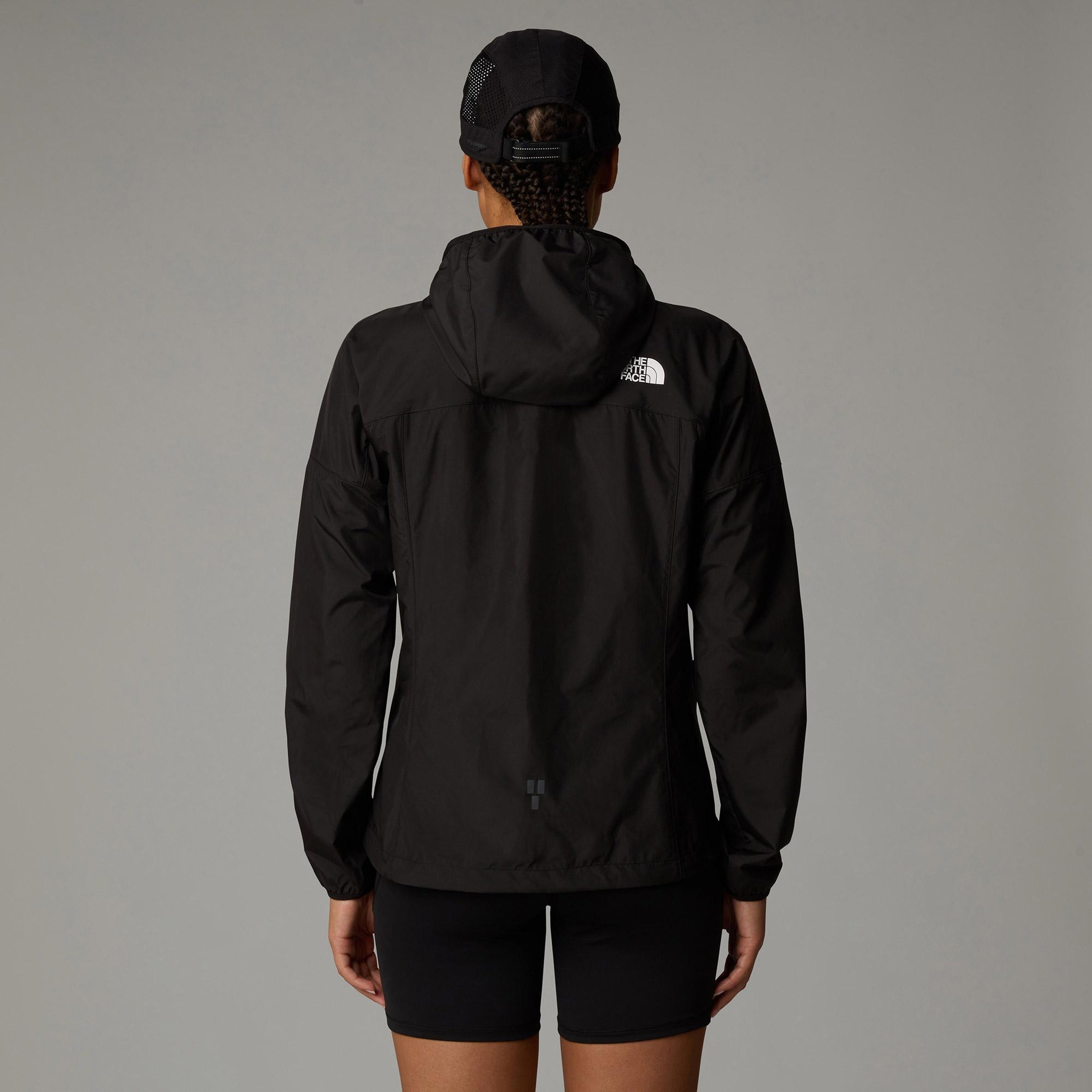 The North Face Higher Run Wind Kadın Siyah Koşu Ceketi