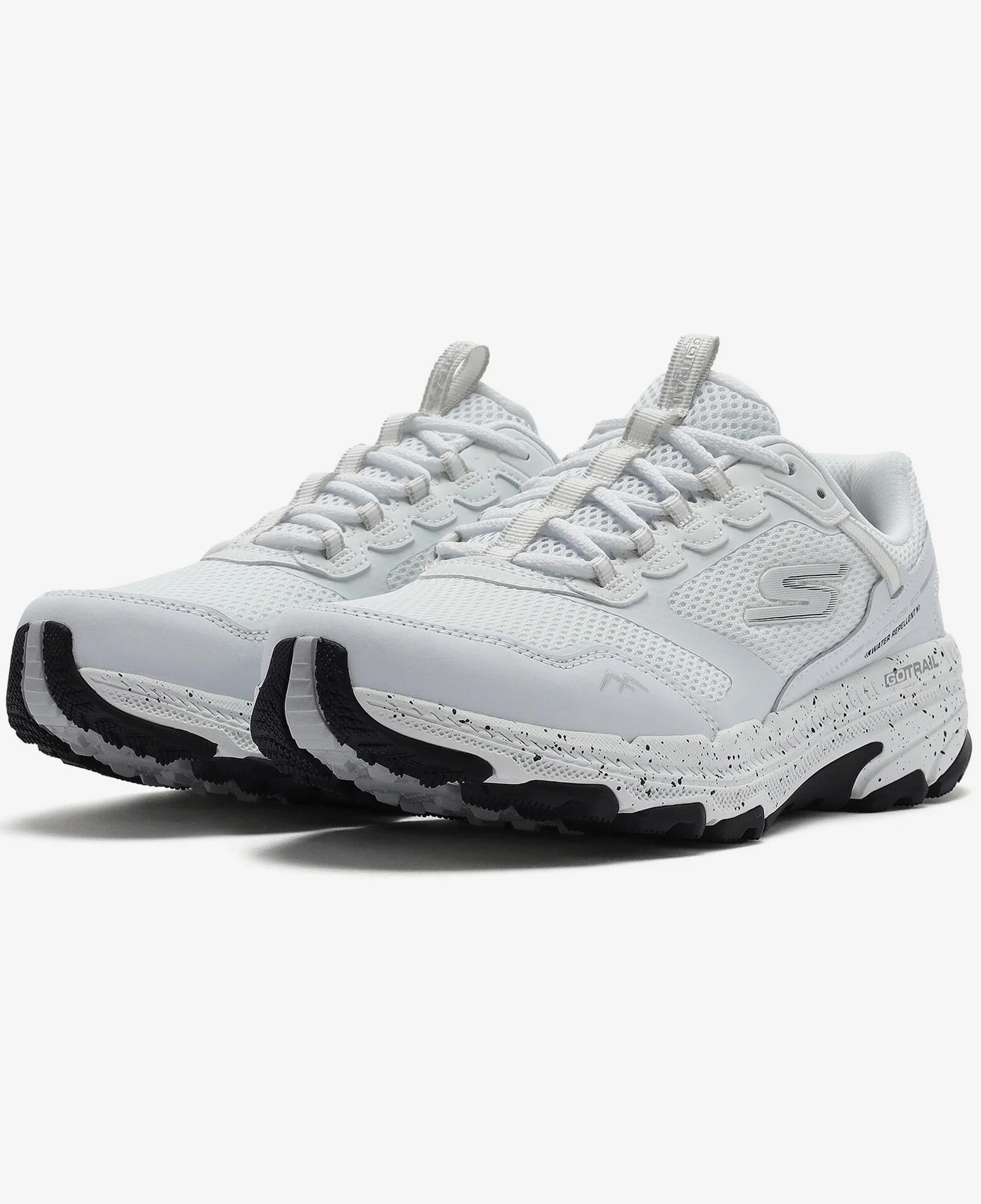 Skechers Go Run Trail Altitude 2.0 Ravine Kadın Beyaz Koşu Ayakkabısı