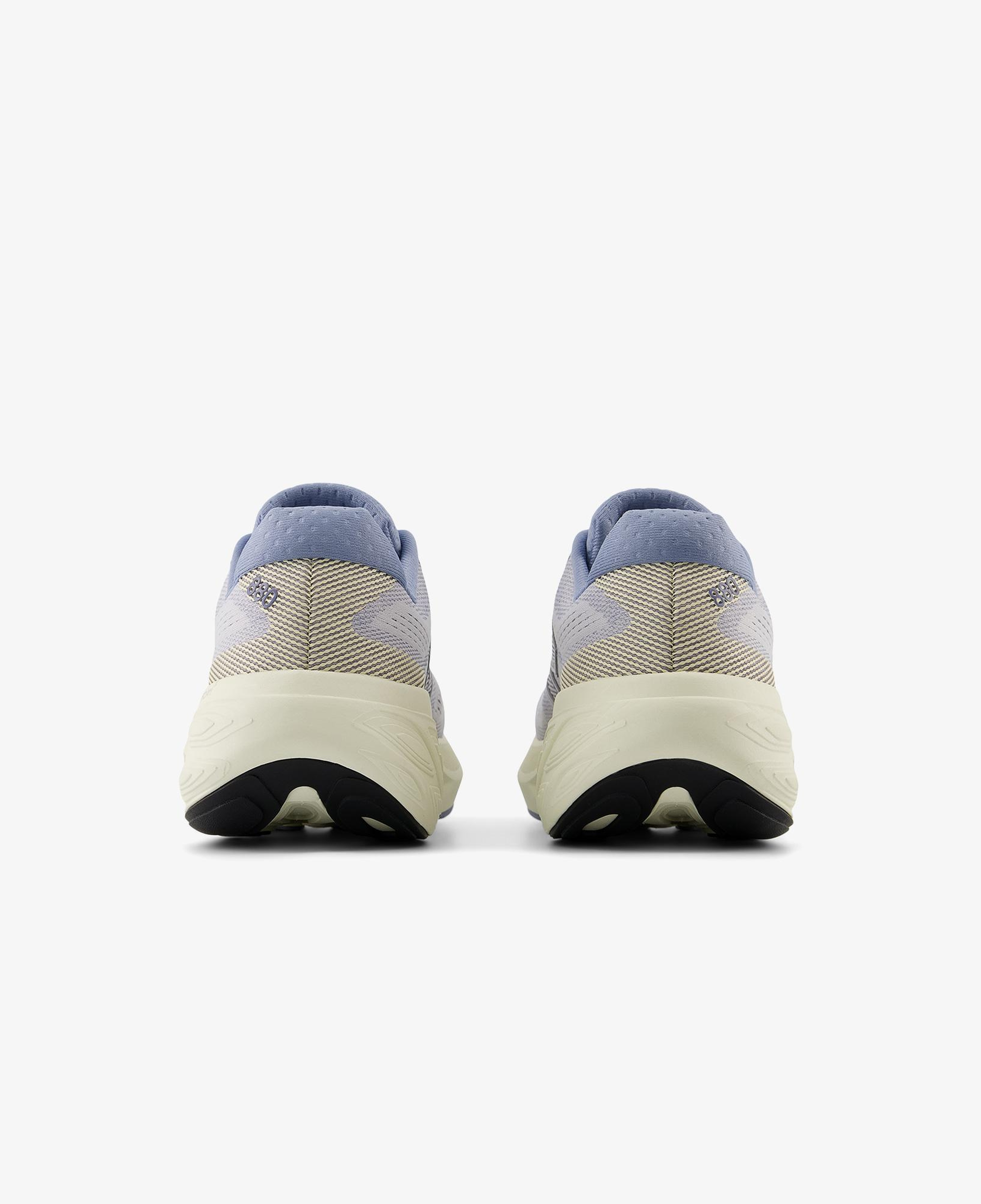 New Balance Fresh Foam 880 v15 Kadın Mor Koşu Ayakkabısı