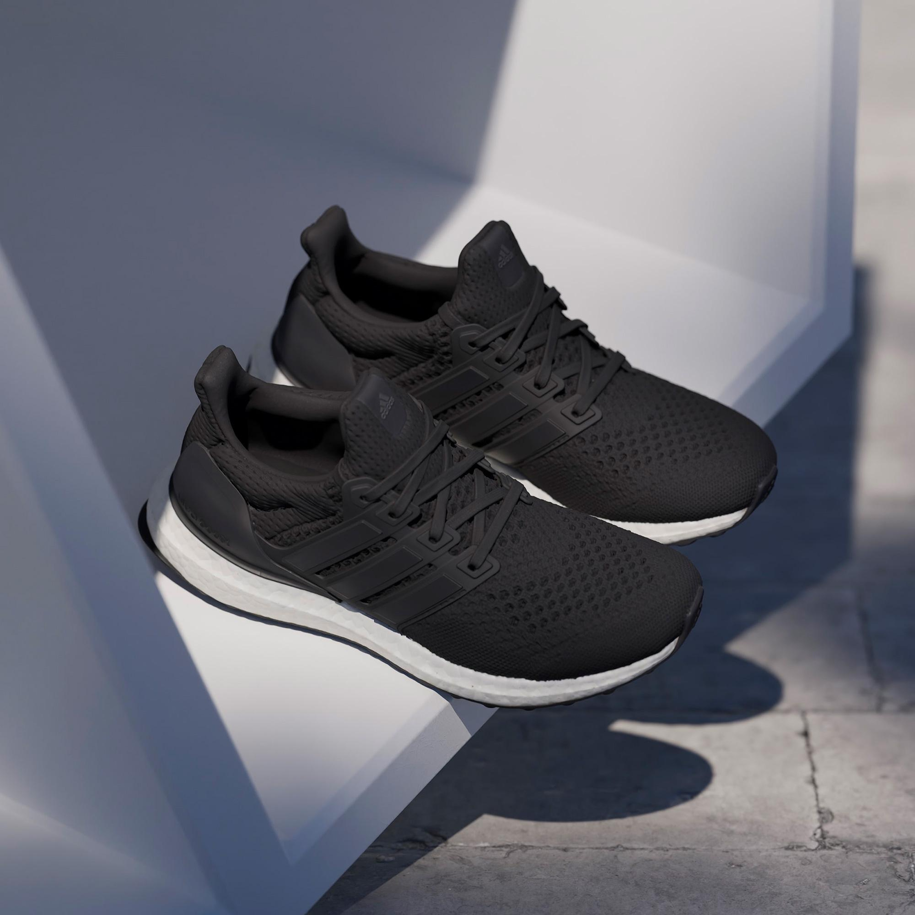 adidas Ultraboost 1.0 Kadın Siyah Spor Ayakkabı