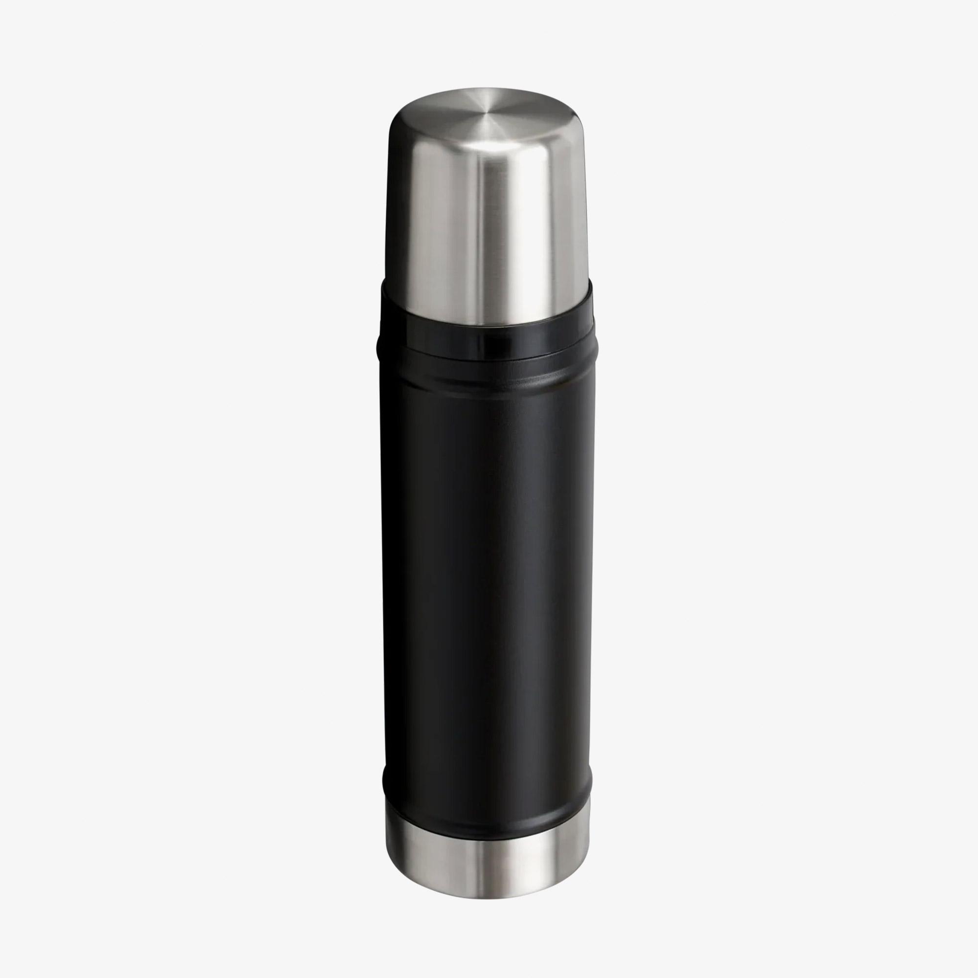 Stanley The Legendary Classic 0.60L Siyah Termos