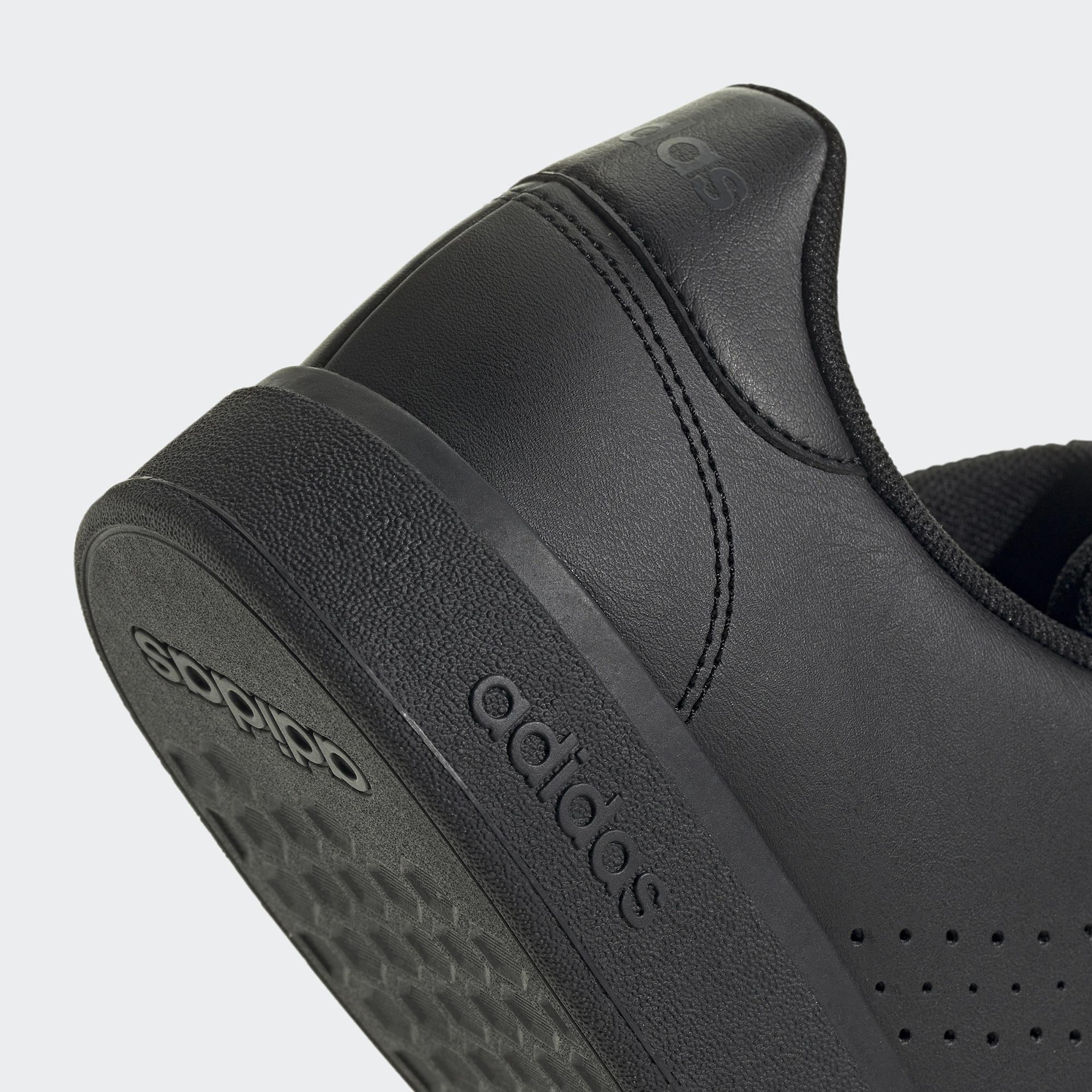 adidas Advantage Base 2.0 Kadın Siyah  Spor Ayakkabı