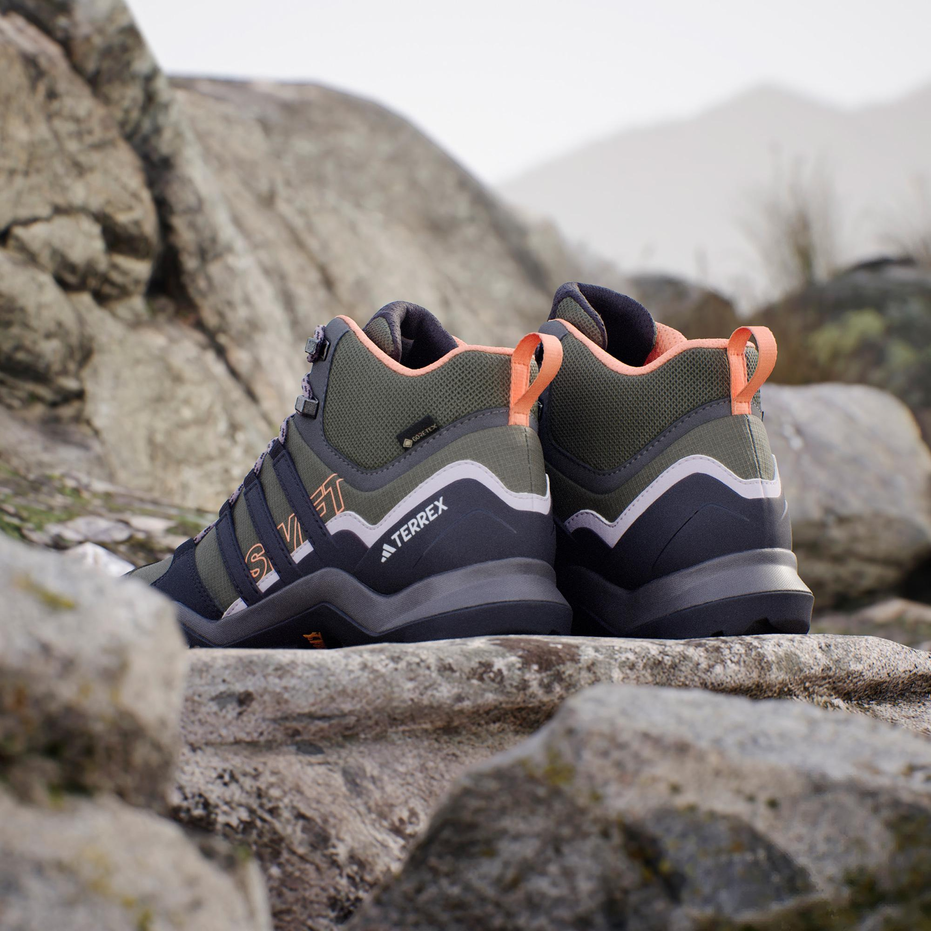 adidas Terrex Swift R2 Mid Kadın Yeşil Outdoor Ayakkabı