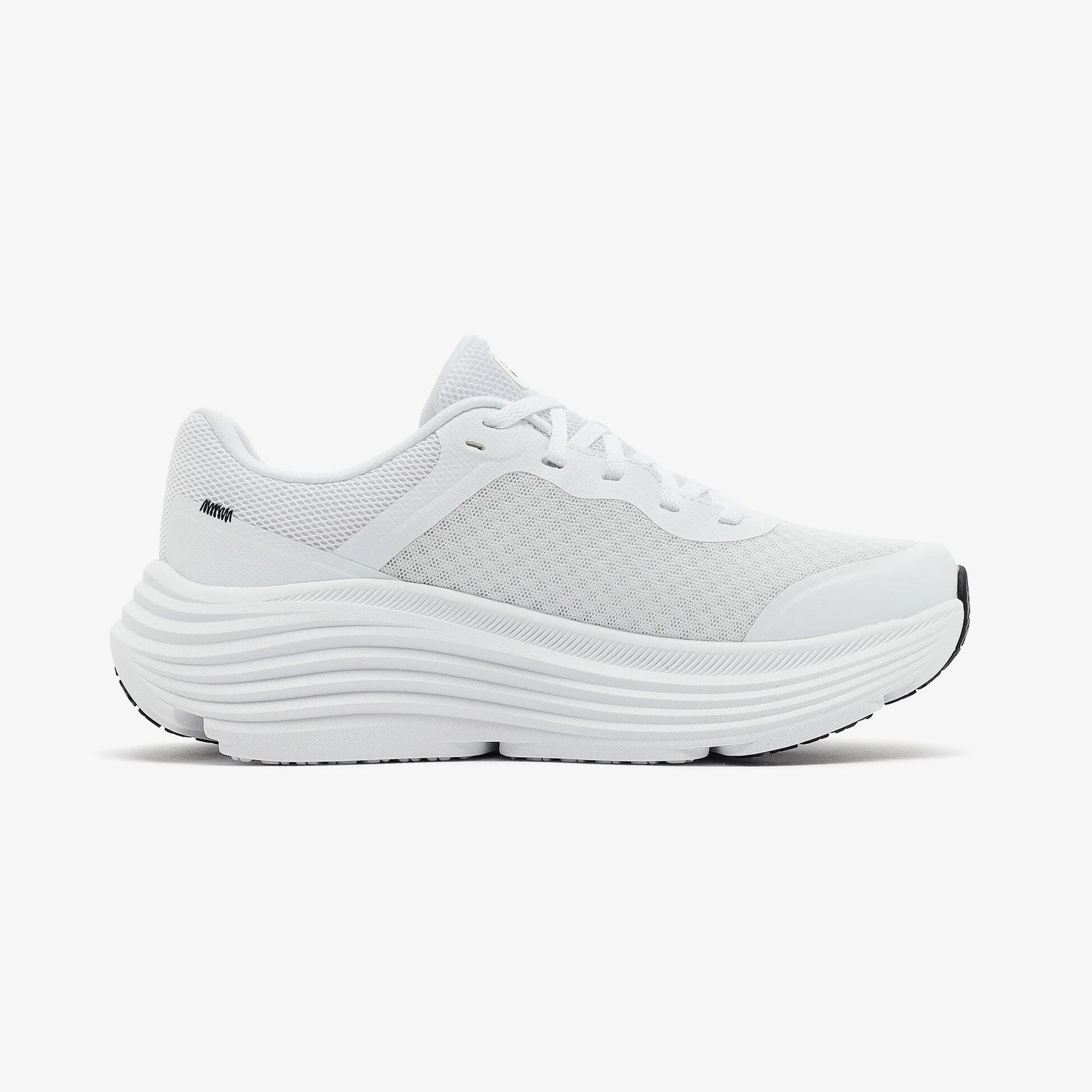 Skechers Max Cushioning Kadın Beyaz Koşu Ayakkabısı