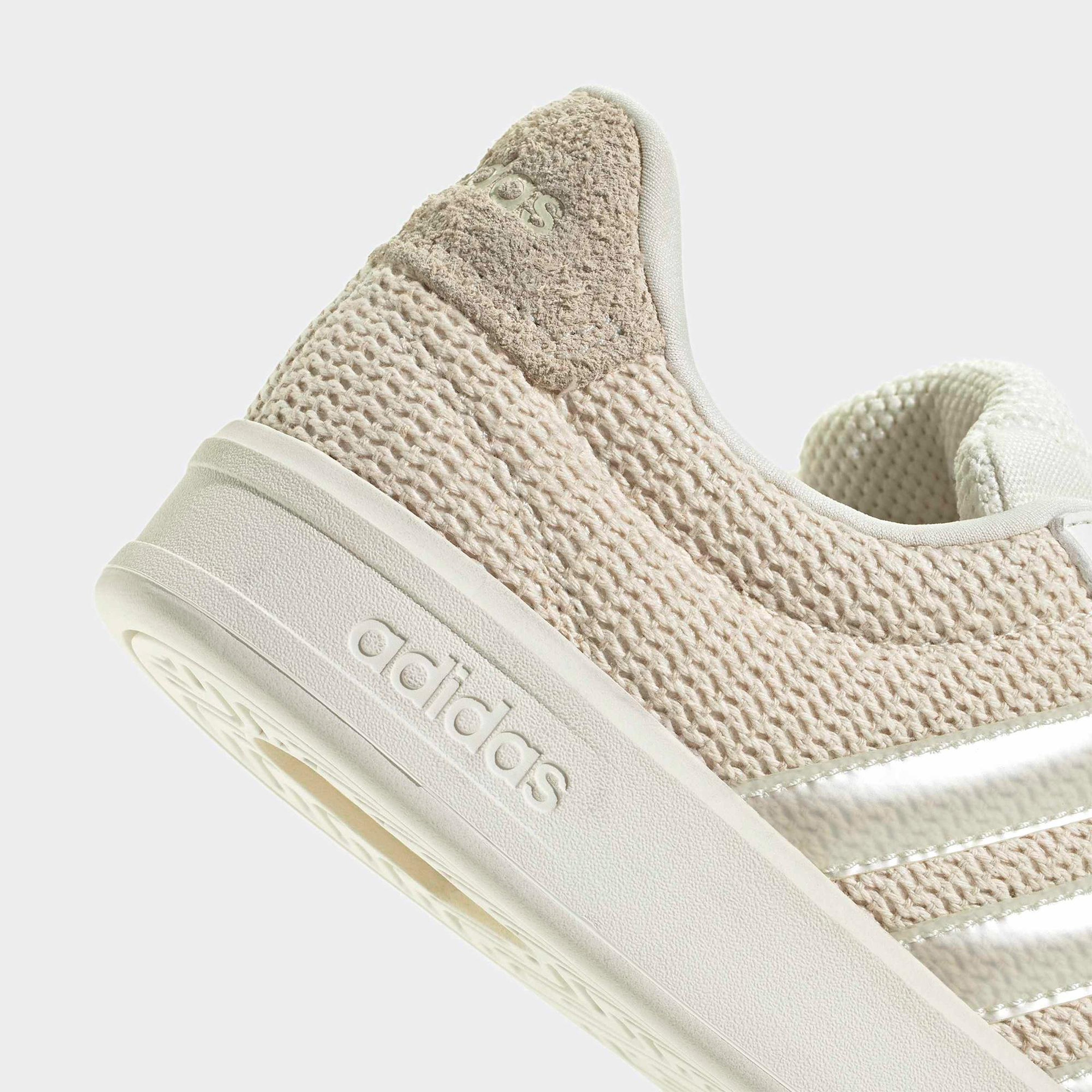 adidas Grand Court 3.0 Kadın Beyaz Tenis Ayakkabısı