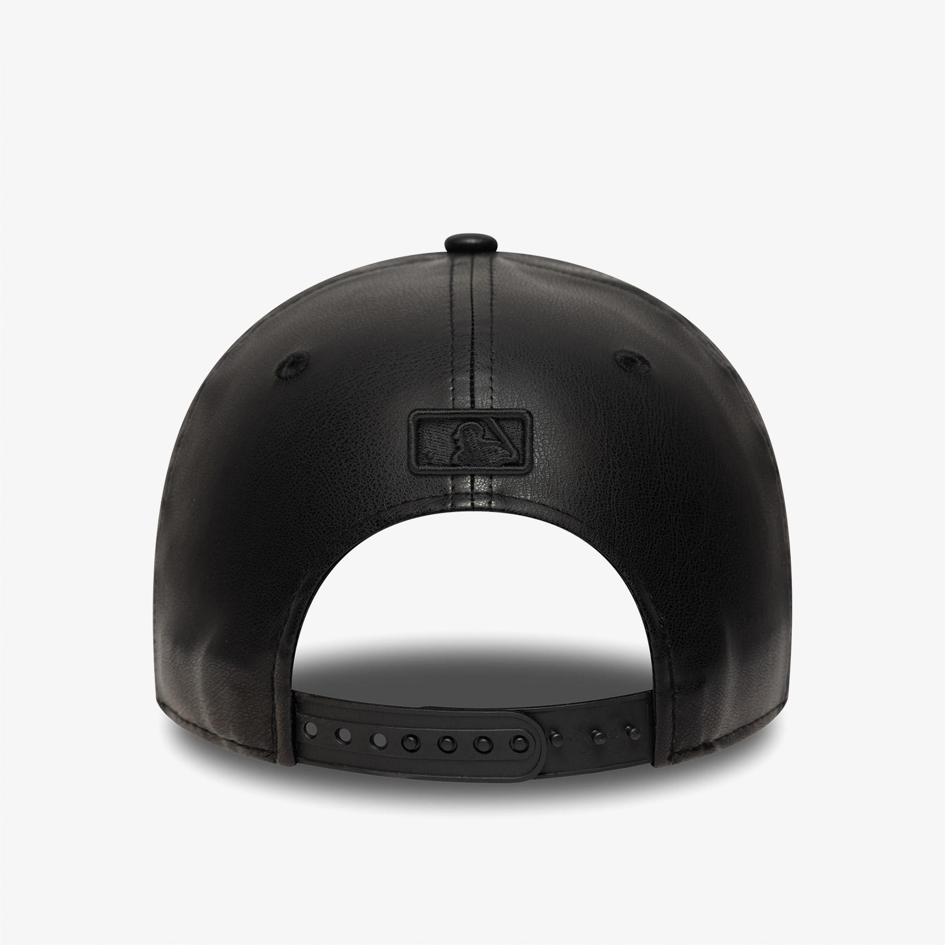 New Era 9Forty M-Crown MLB New York Yankees Unisex Siyah Şapka