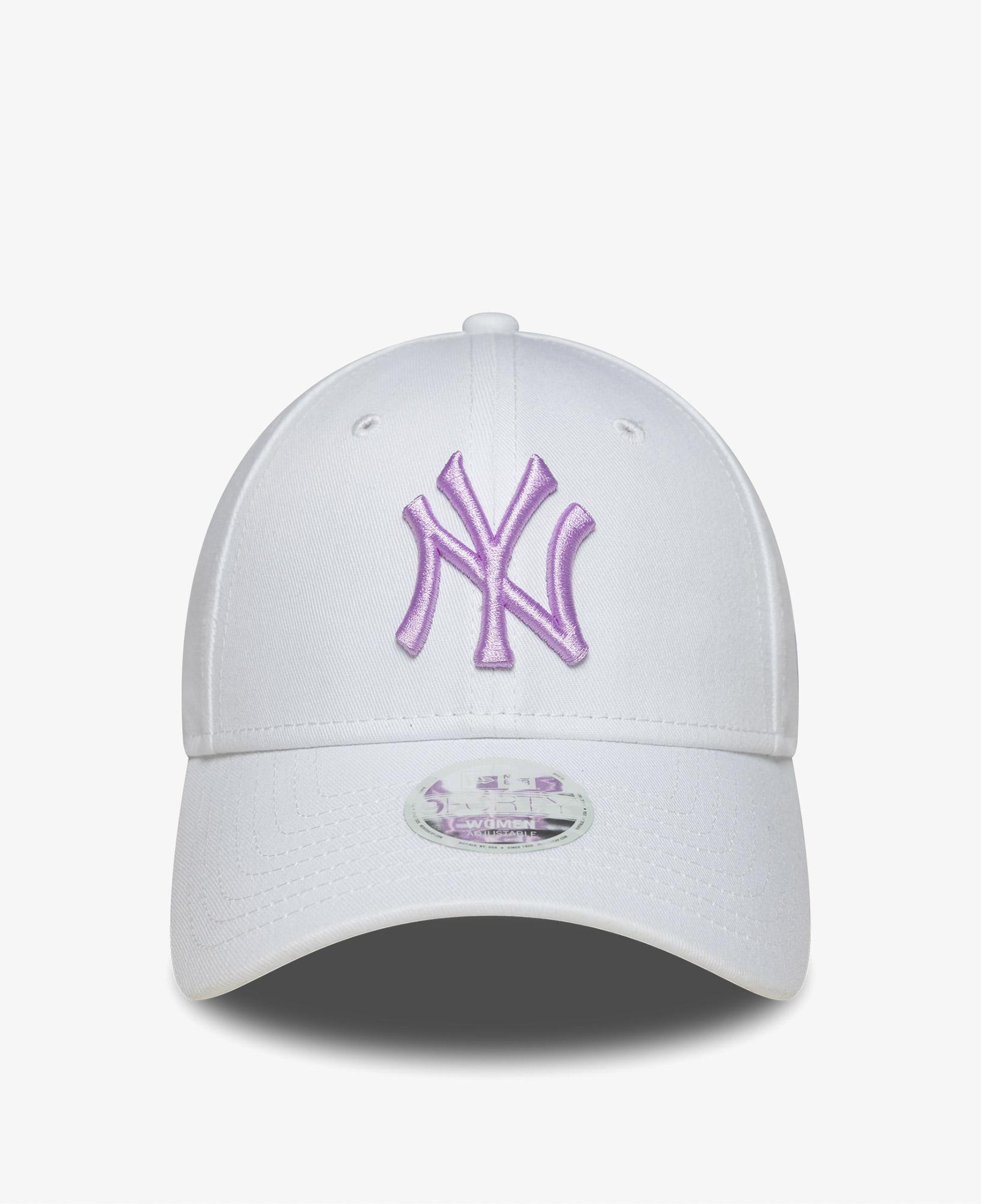 New Era MLB League Essentials New York Yankees 9Forty Kadın Beyaz Şapka