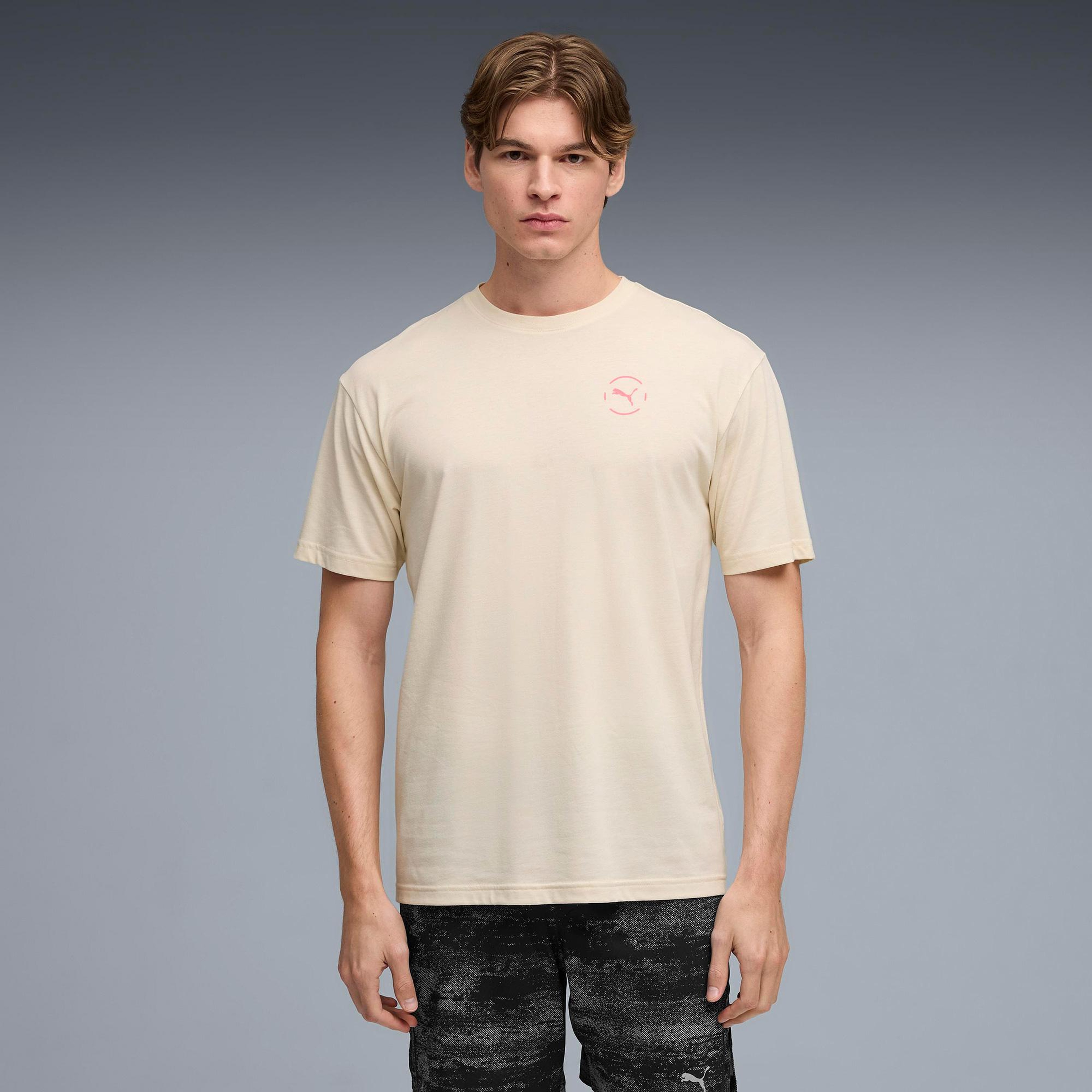 Puma Run Club Relaxed Graphic Erkek Krem Koşu T-Shirt