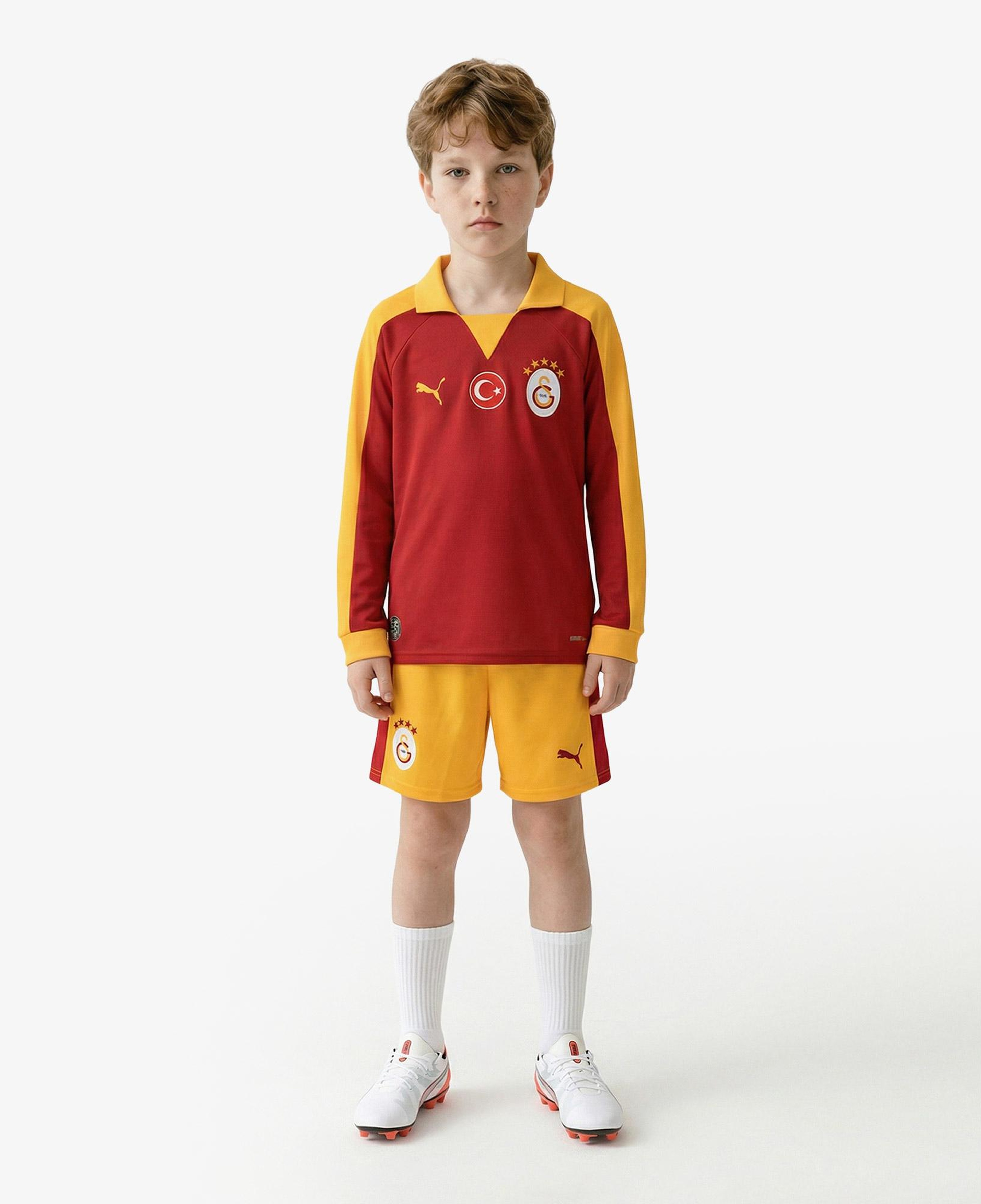 Puma Galatasaray S.K Retro Çocuk Sarı Futbol Şortu