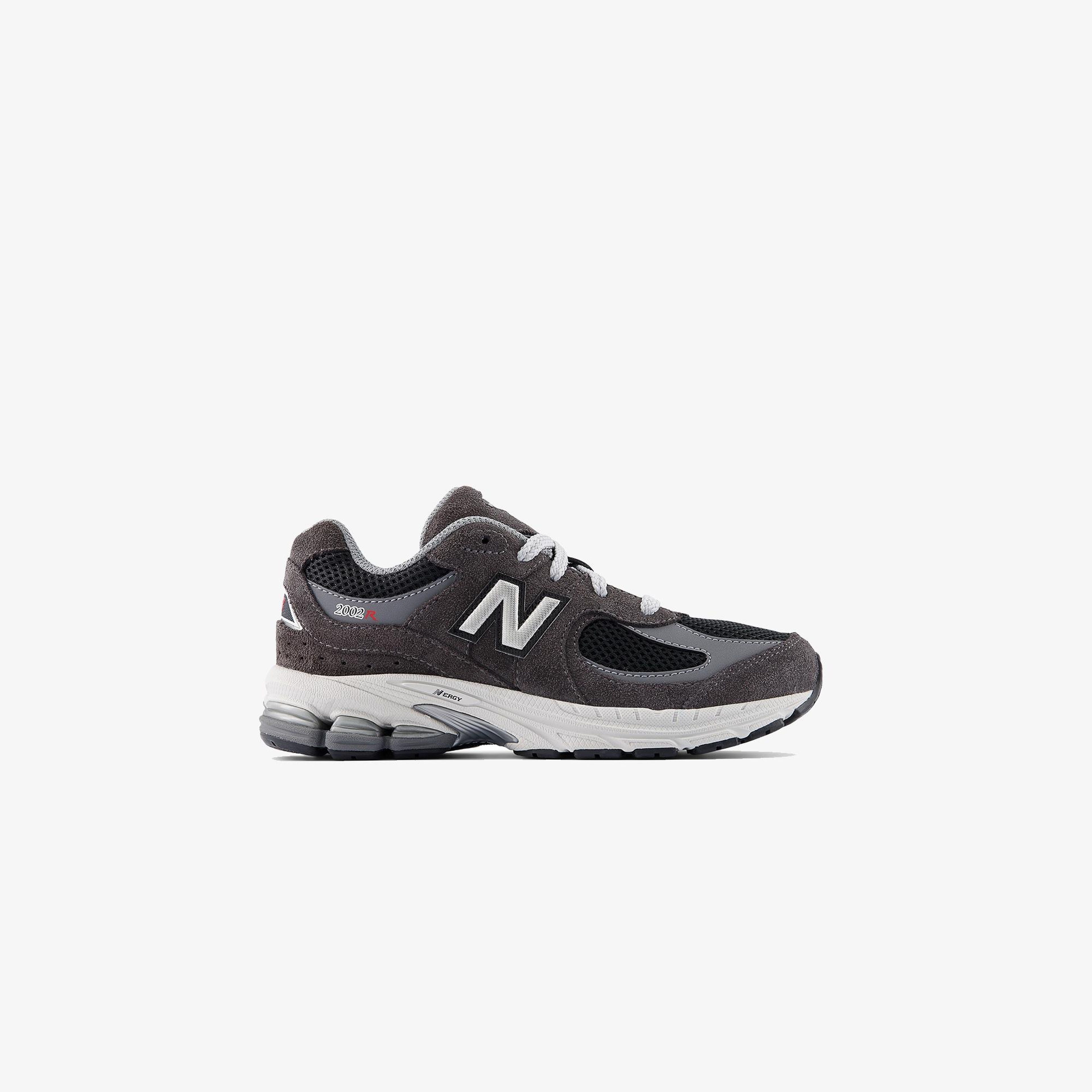New Balance  Lifestyle 2002  Çocuk Siyah Spor Ayakkabı