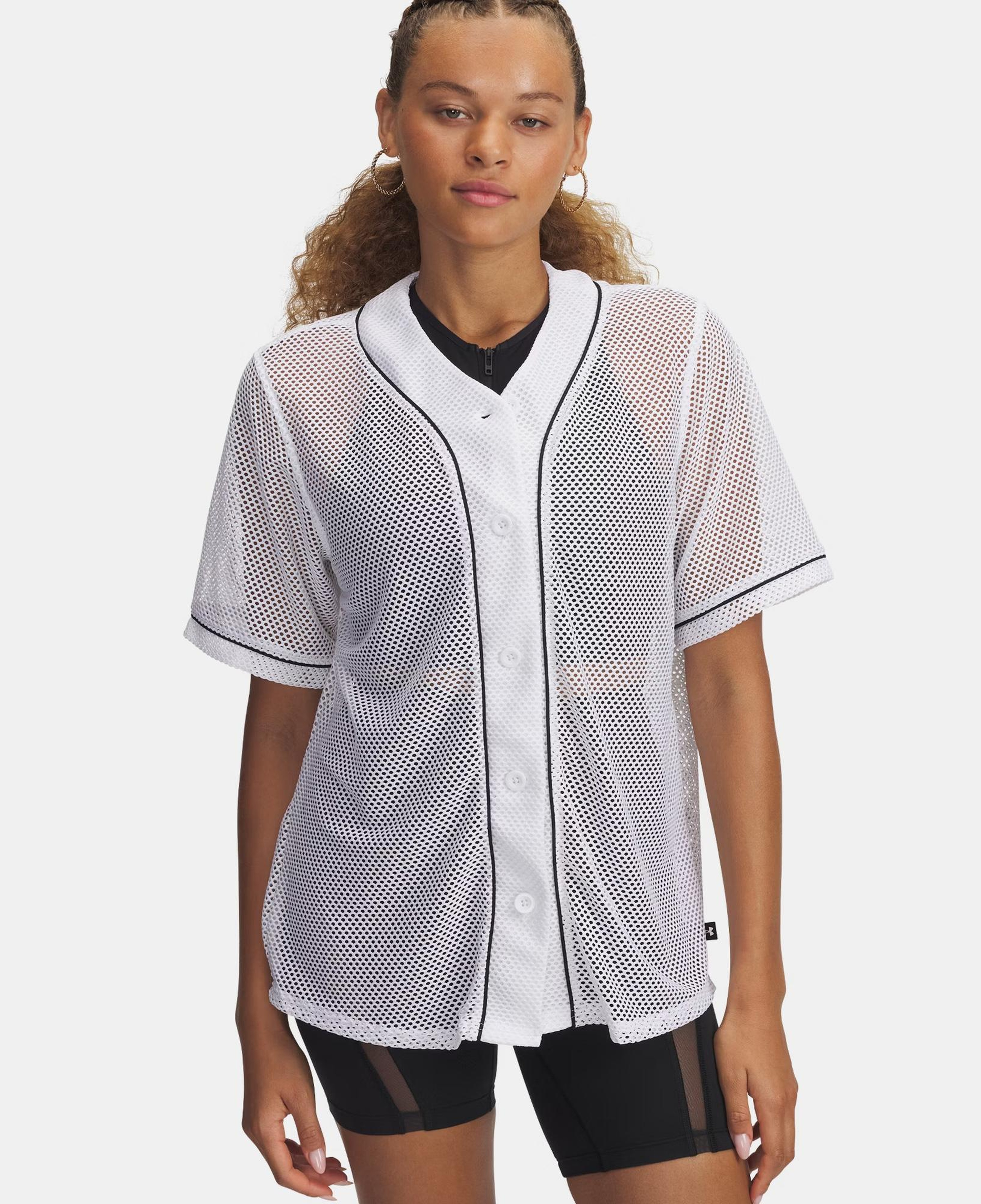 Under Armour Sportstyle Baseball Jersey Kadın Beyaz Gömlek
