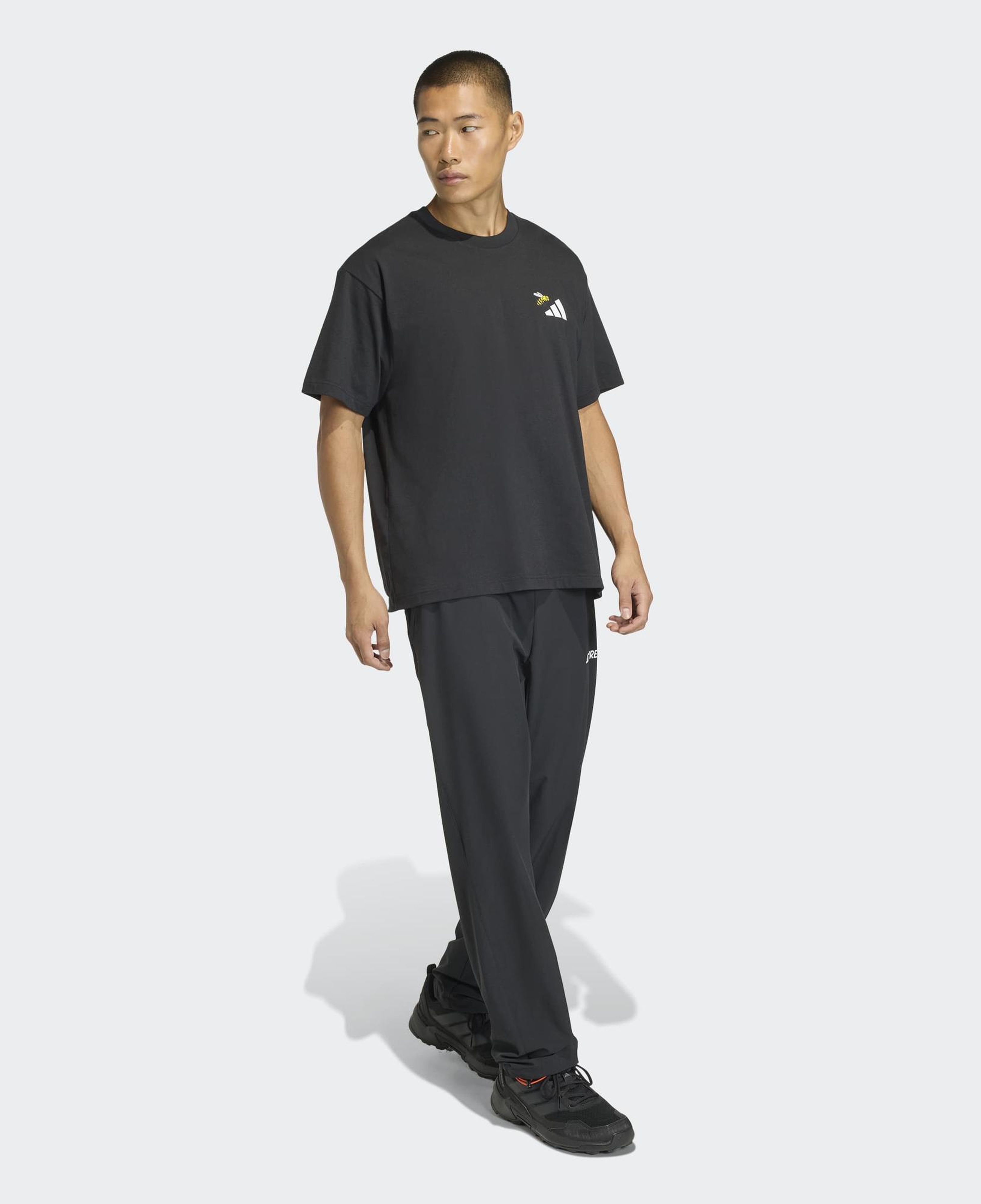adidas Nature Yürüyüş Erkek Siyah T-Shirt