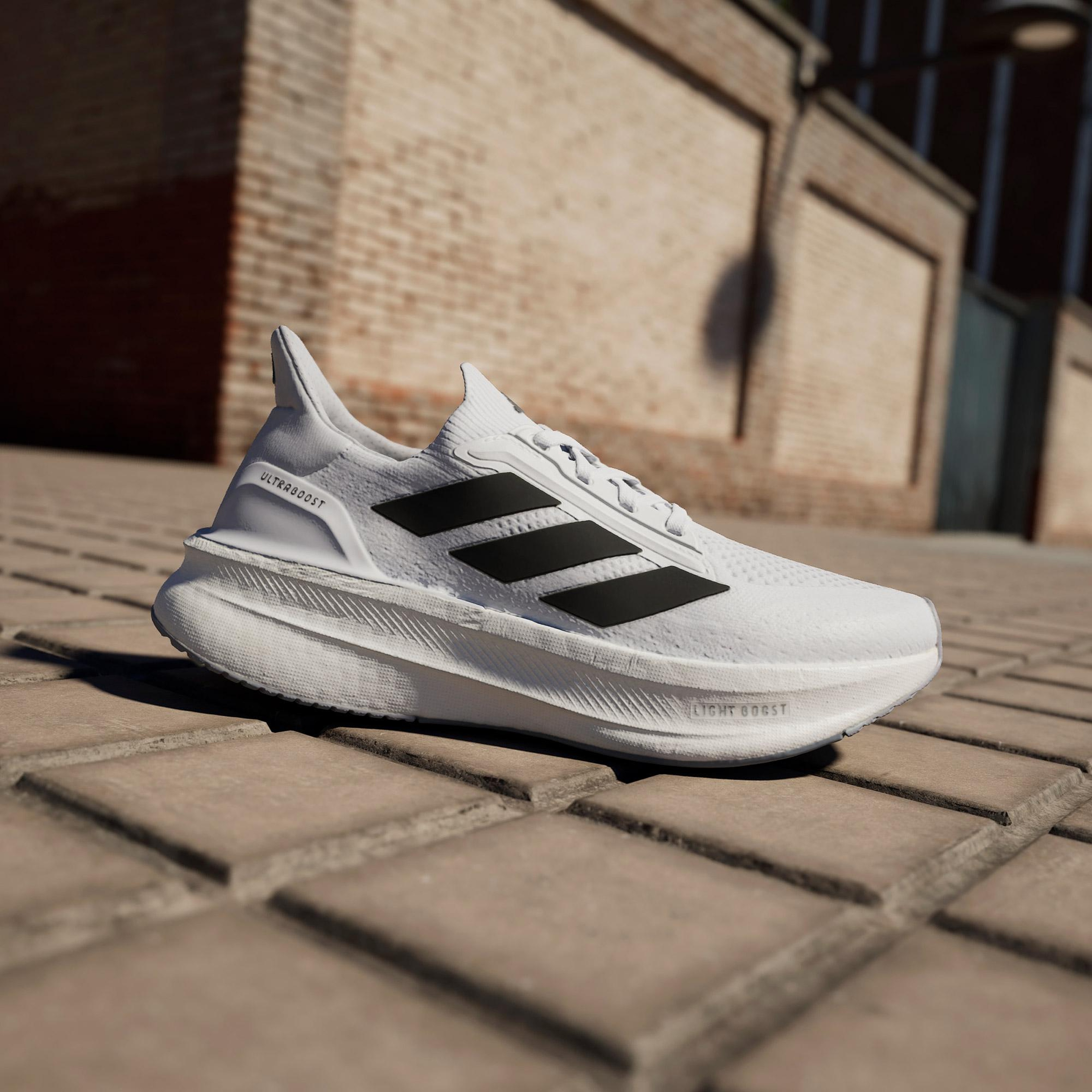 adidas Ultraboost 5x Kadın Beyaz Koşu Ayakkabısı