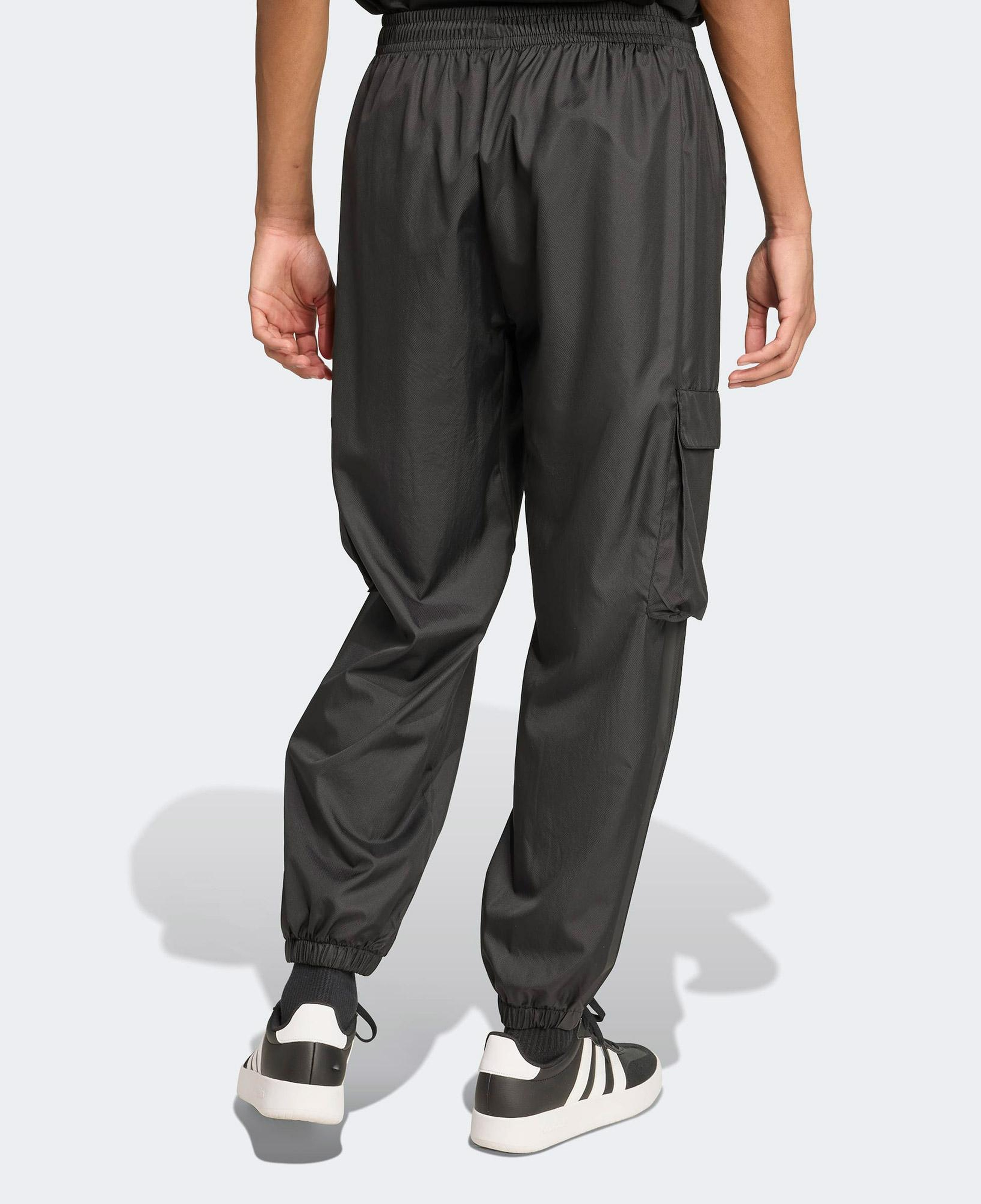 adidas City Tech Utility Dokuma
Erkek Siyah Eşofman Altı