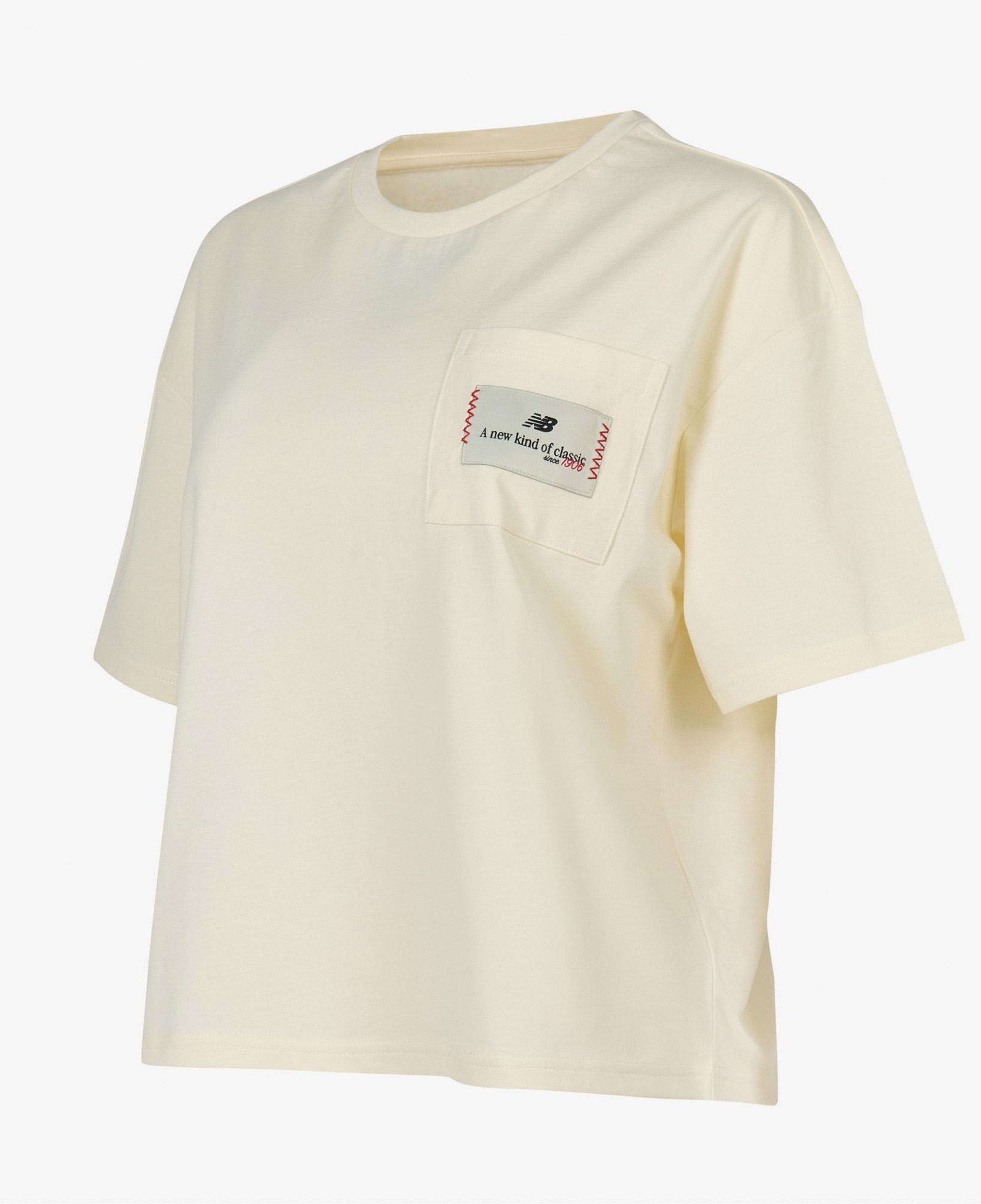 New Balance WNT1605 Lifestyle Kadın Bej T-Shirt