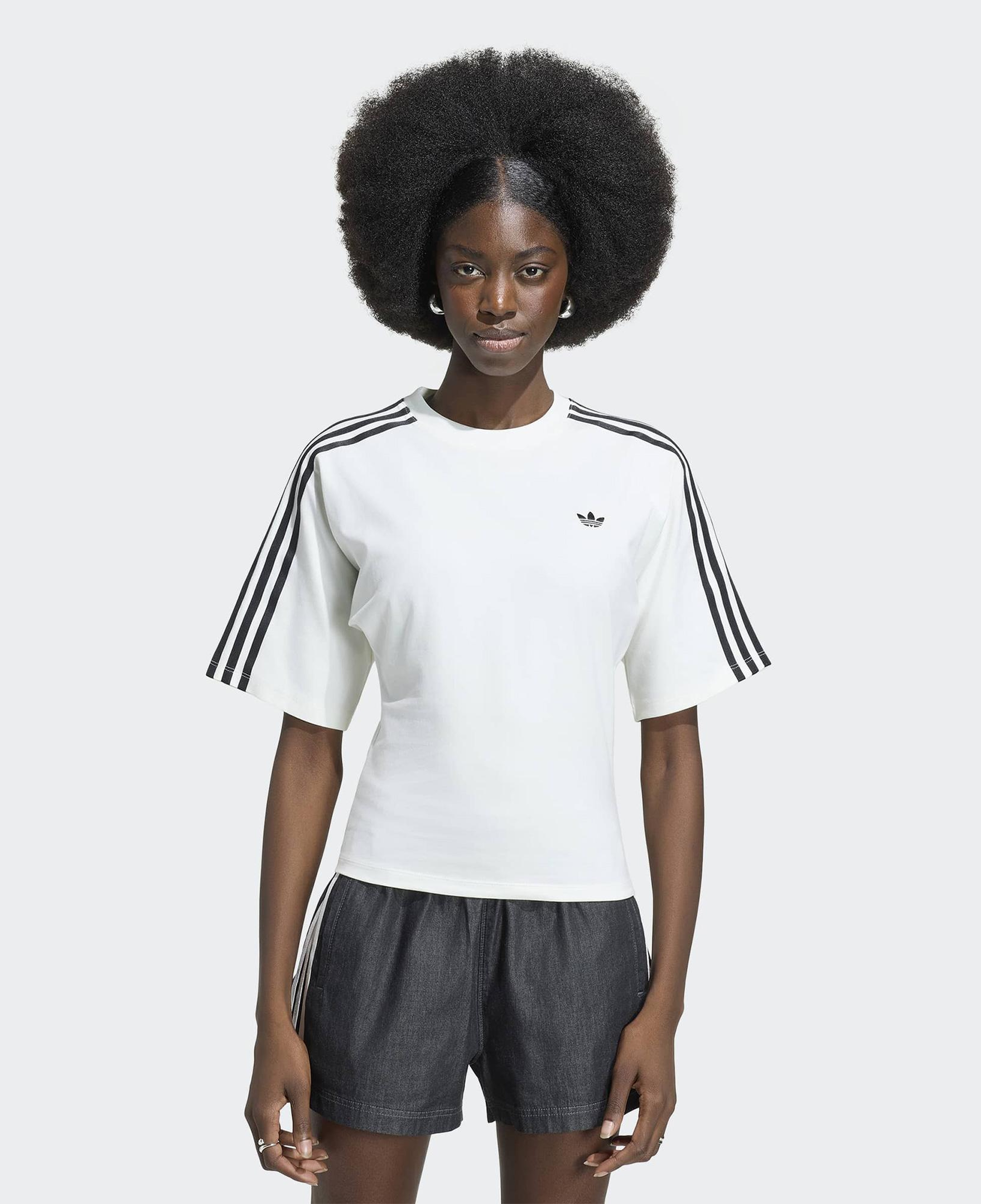 adidas Slim Kadın Beyaz T-Shirt