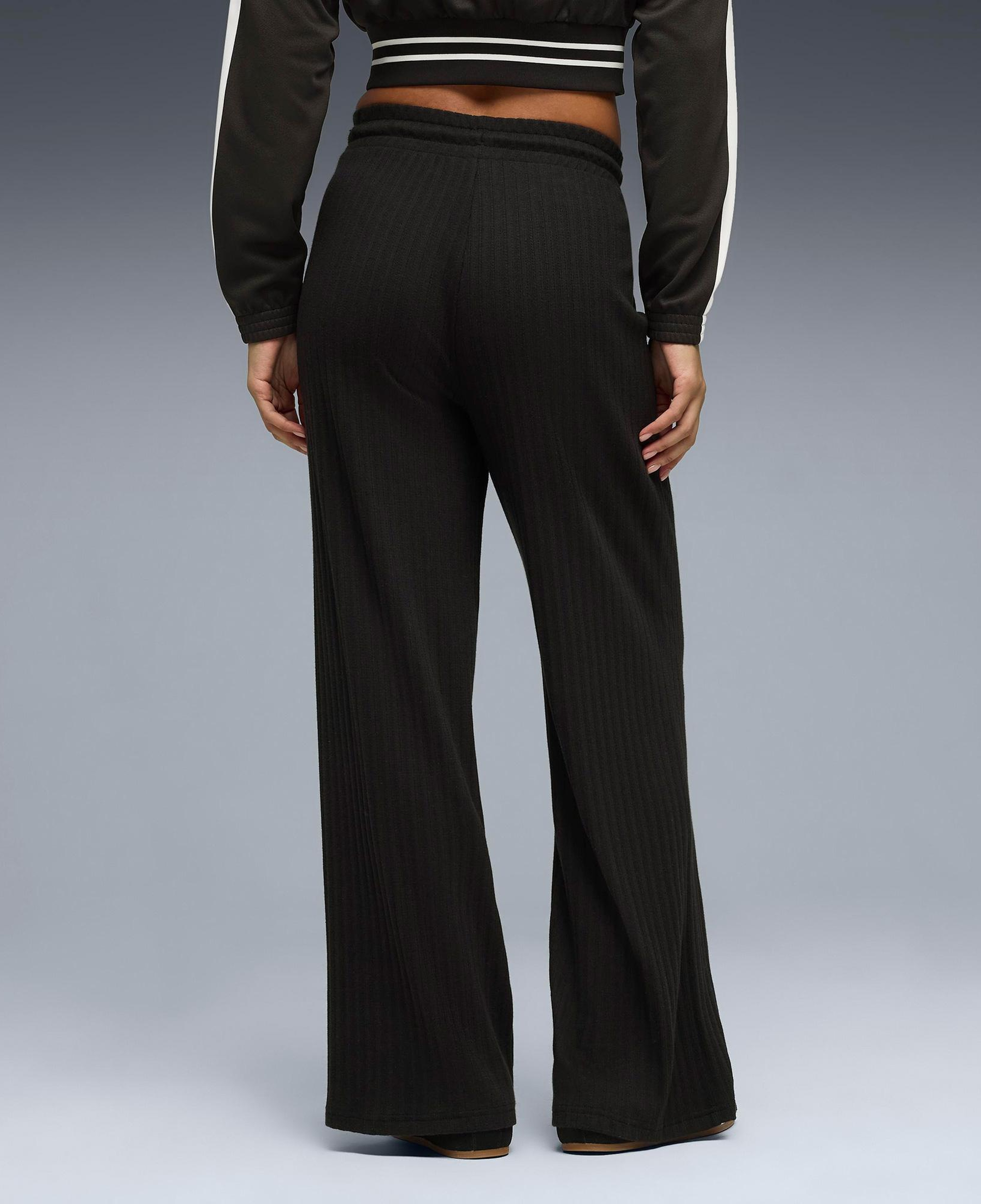 Puma Her Comfort HighWaist Wide Kadın Siyah Eşofman Altı
