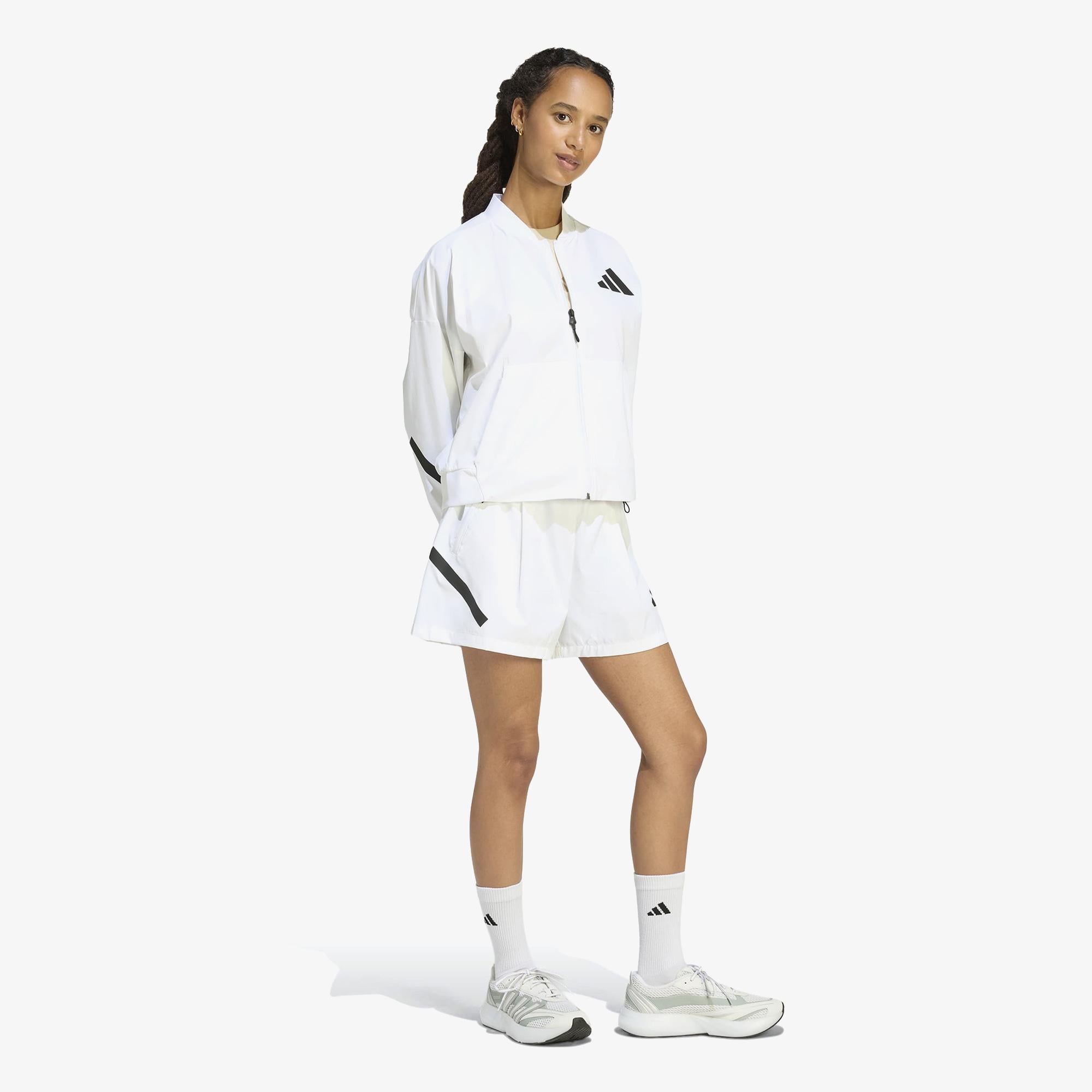 adidas Z.N.E. Kadın Beyaz Şort