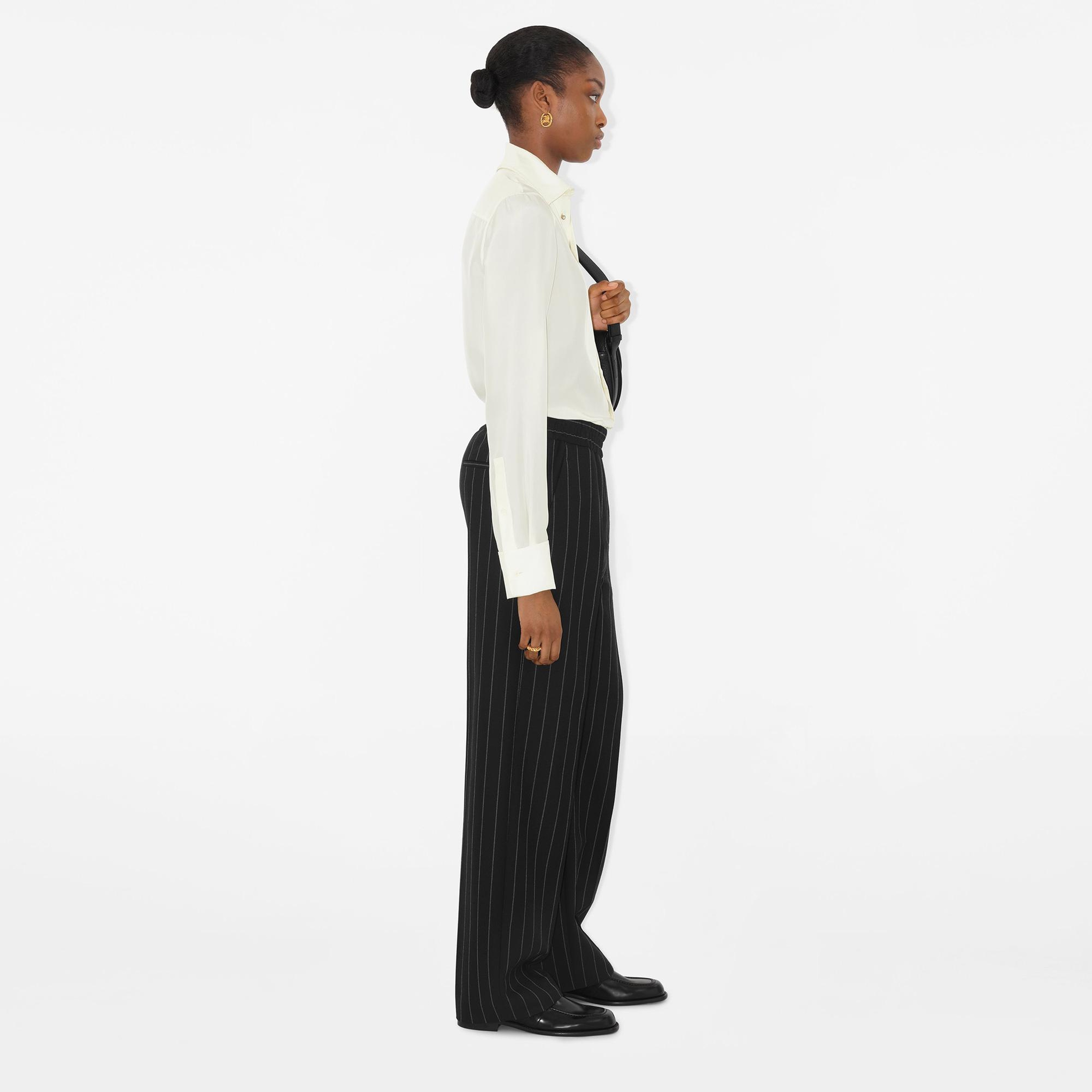 Burberry Regular Fit Silk Tuxedo Kadın Beyaz Gömlek
