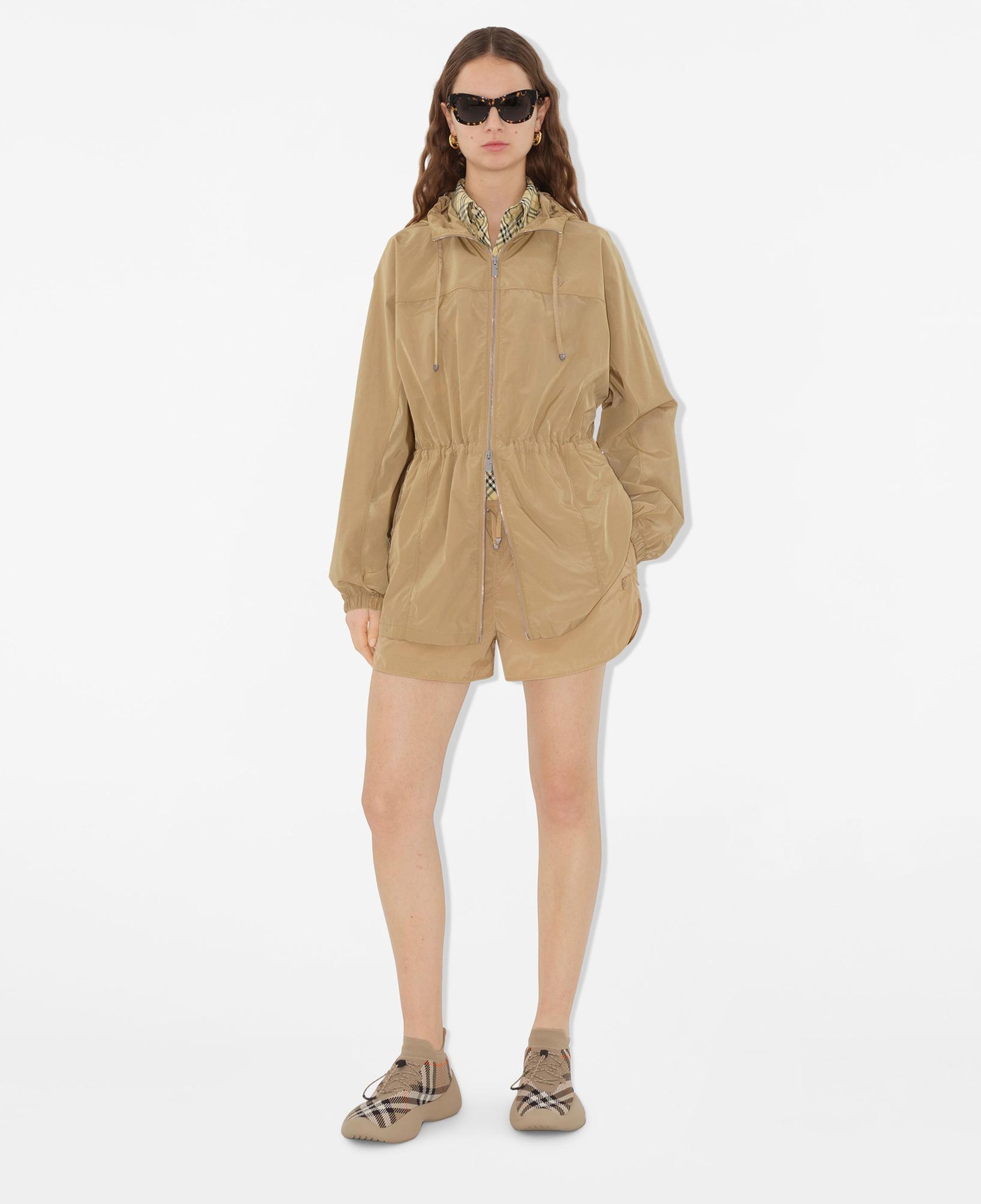 Burberry Cie Short Nylon Cotton Kadın Bej Mont