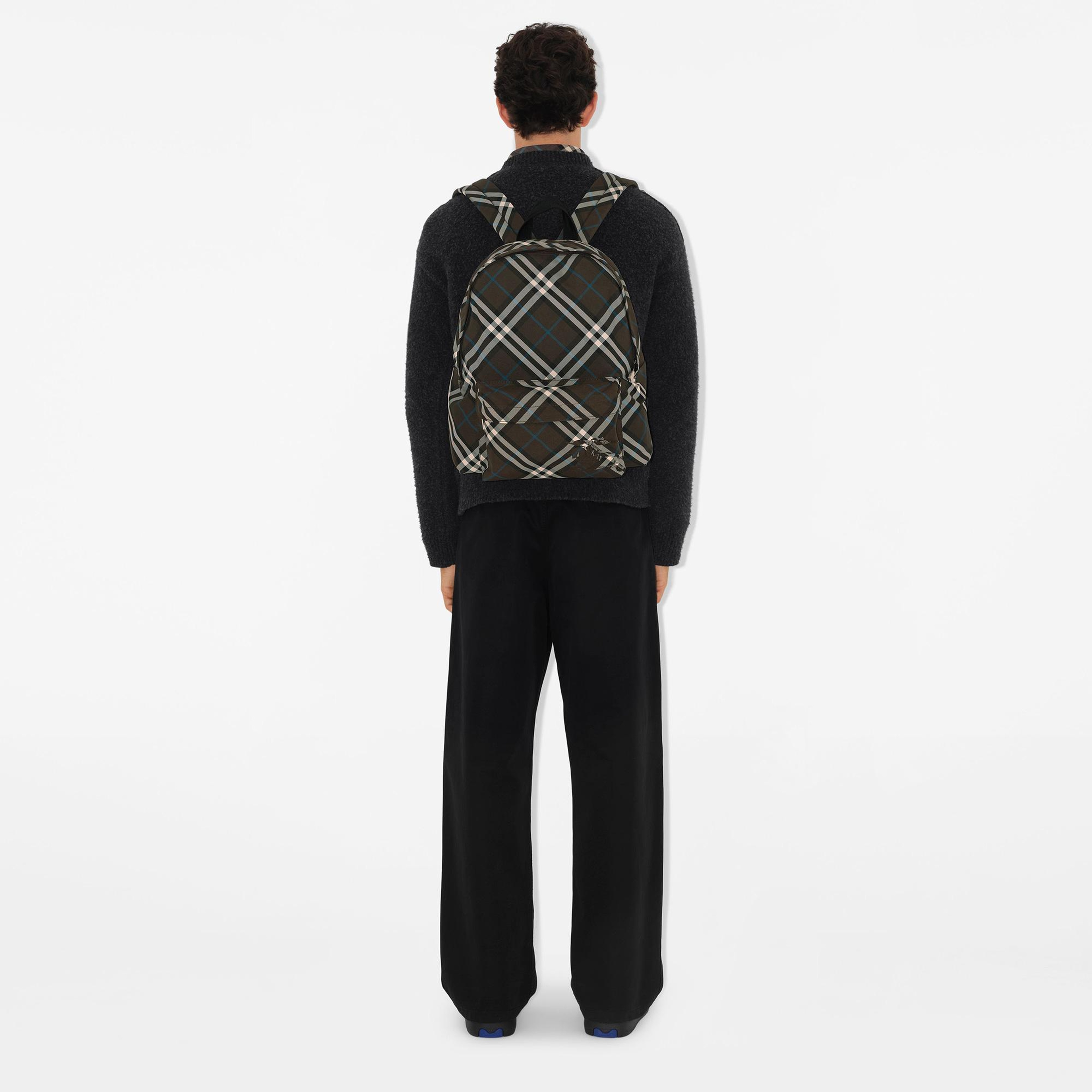 Burberry Classics Erkek Haki Sırt Çantası