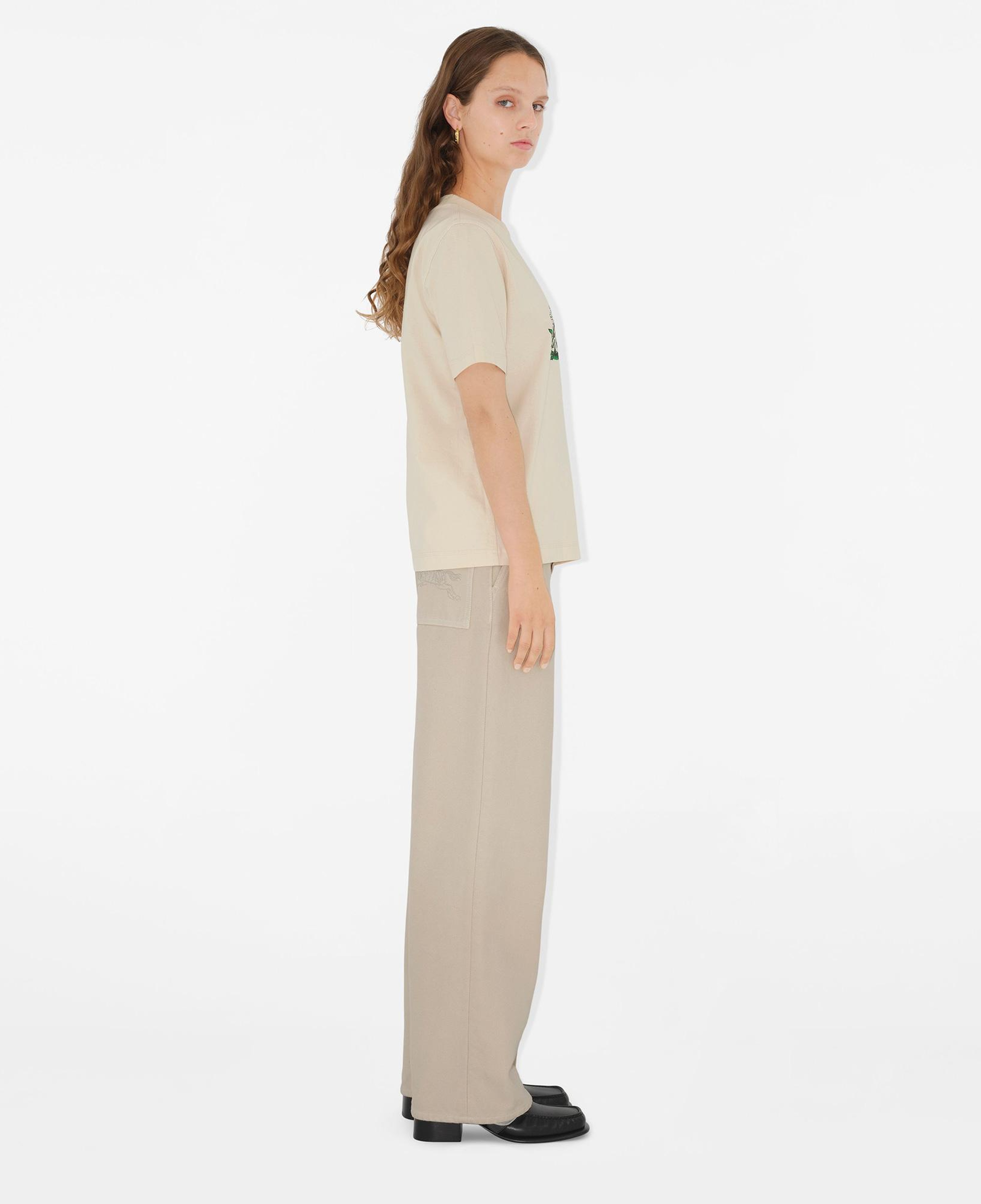 Burberry For Daisy Logo Cotton Kadın Krem T-Shirt