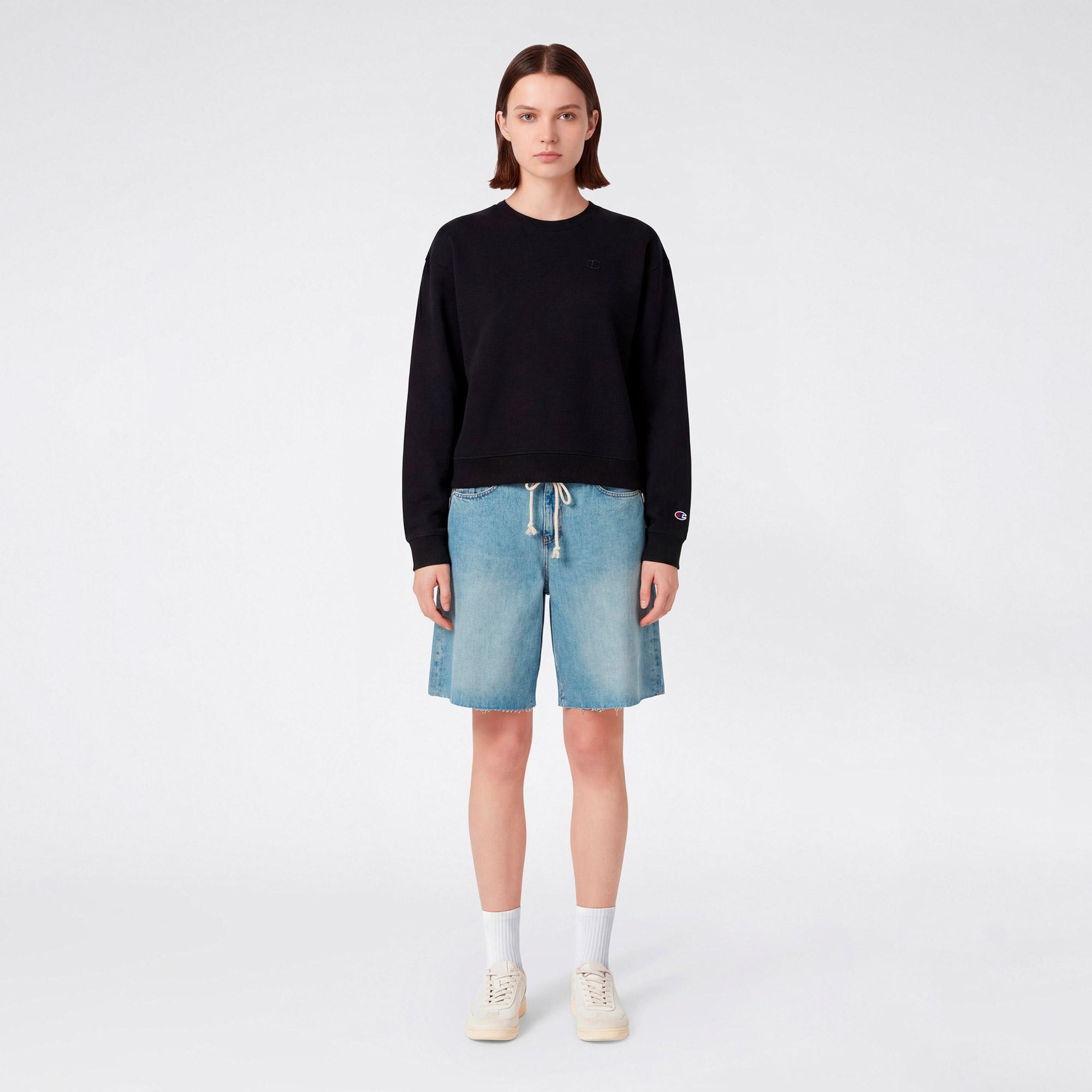 Champion Crewneck Regular Fit Kadın Siyah Sweatshirt