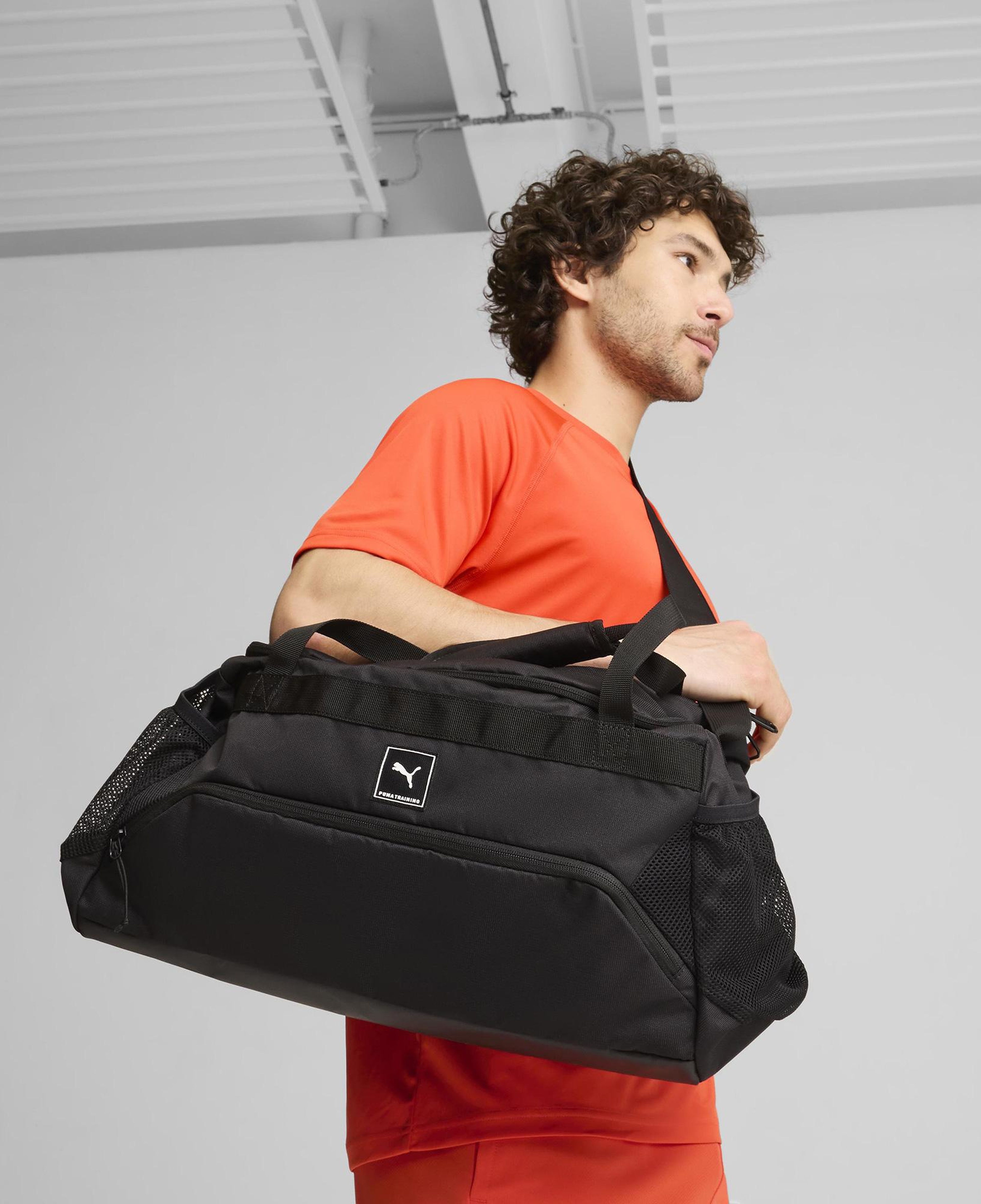 Puma Training Medium 24L Unisex Siyah Spor Çantası