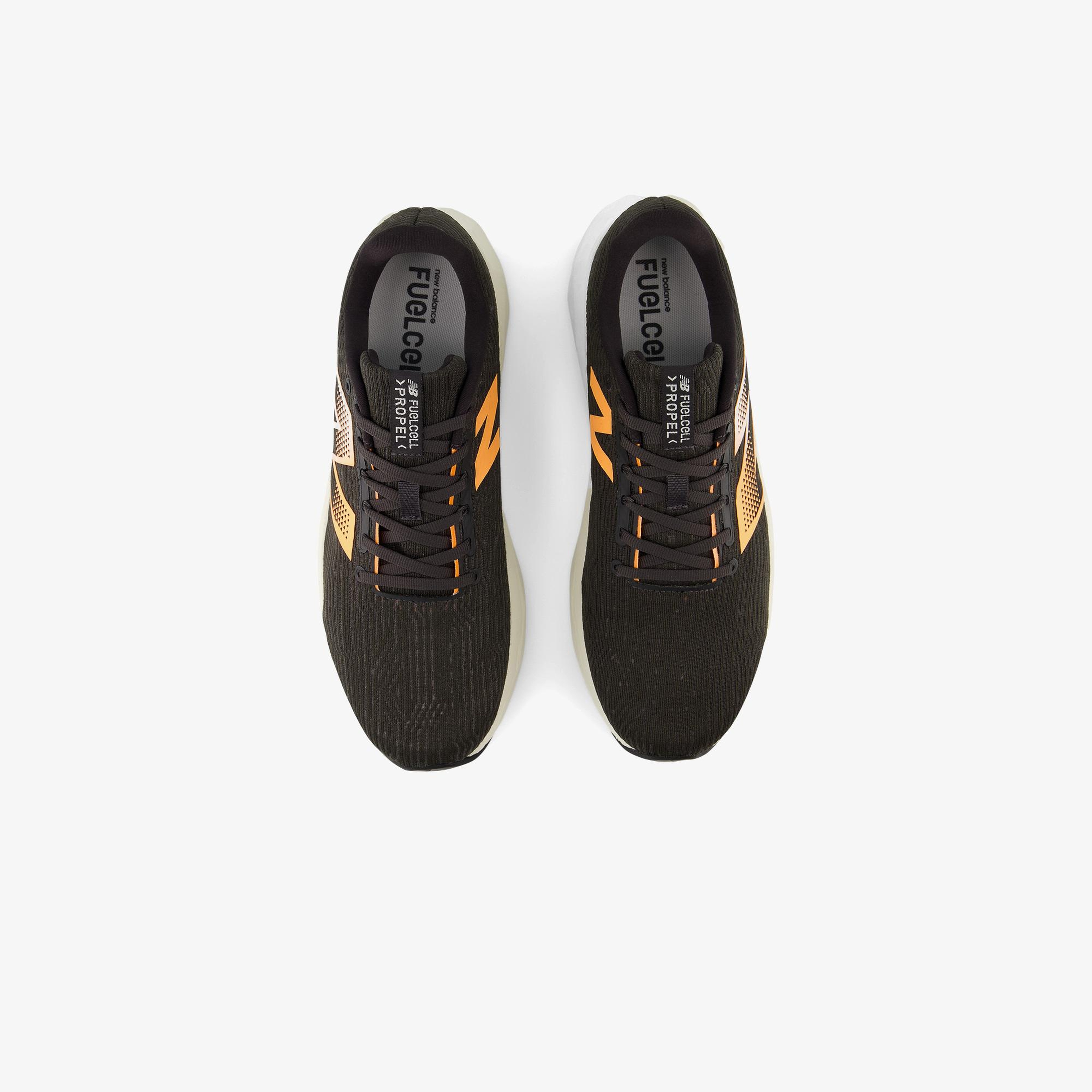 New Balance Fuellcell Propel V5 Erkek Siyah Sneaker