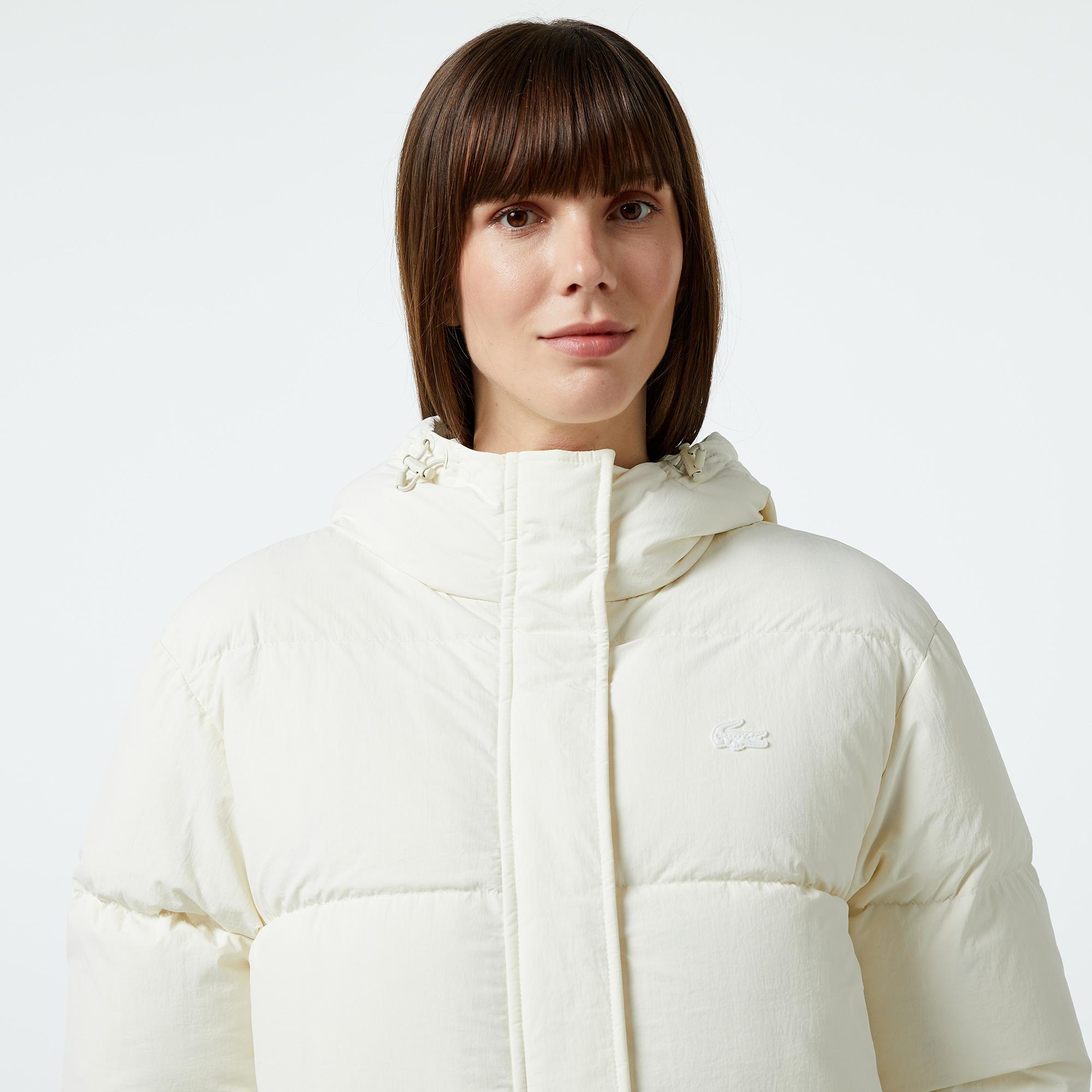 Lacoste Kadın Kapüşonlu Beyaz Mont