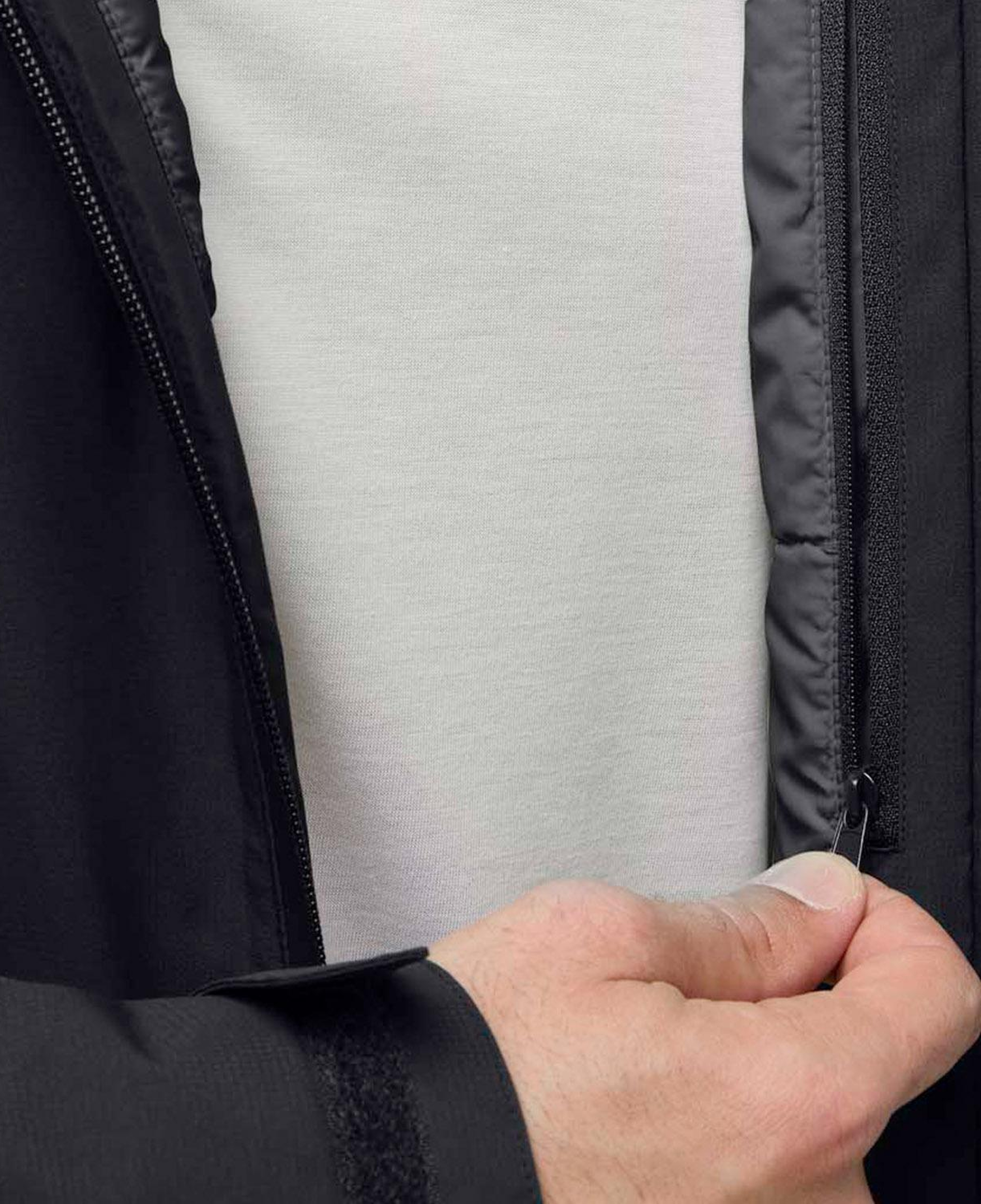 Jack Wolfskin Wisper Ins Erkek Siyah Outdoor Ceketi