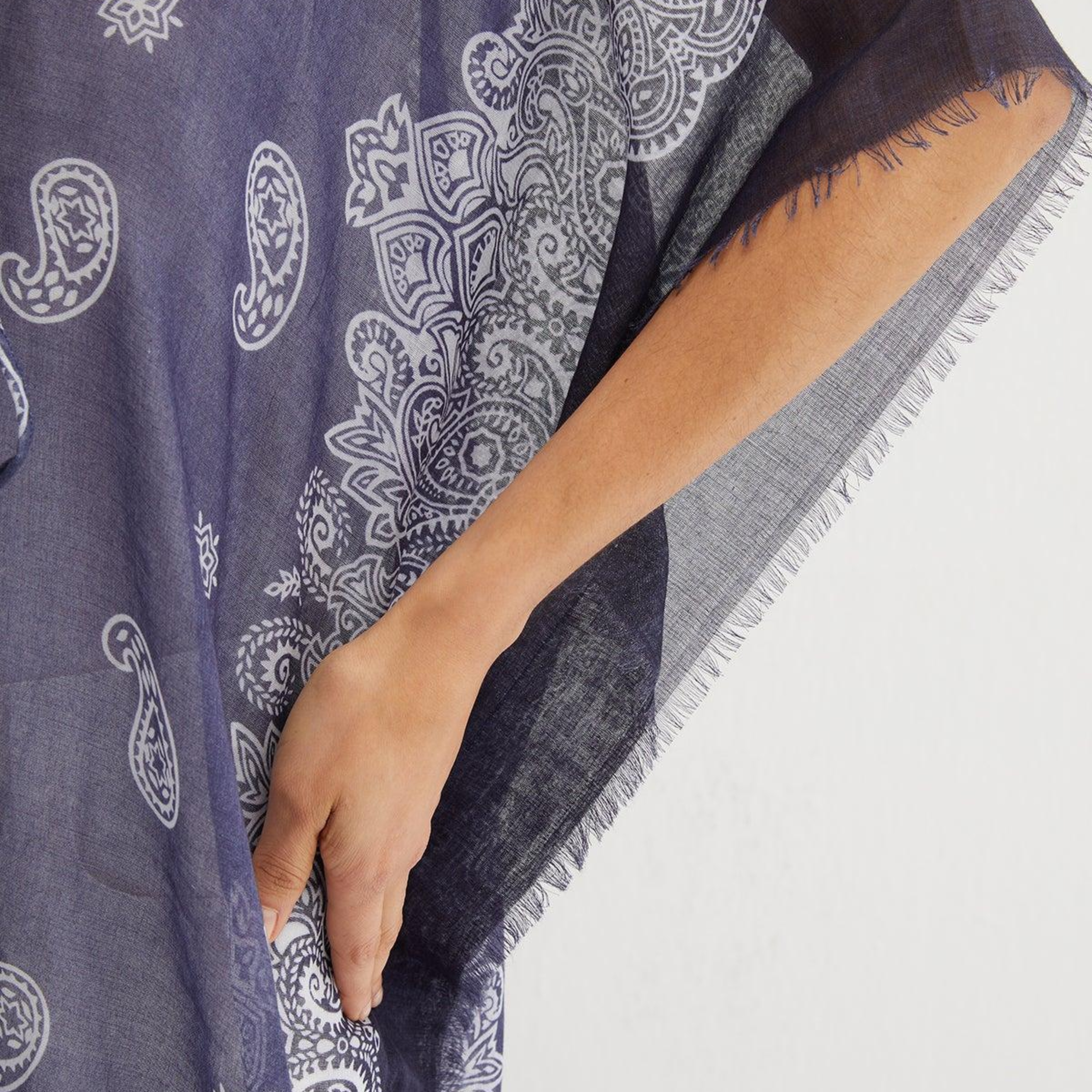Lacivert Isla İpekli Baskılı Kimono