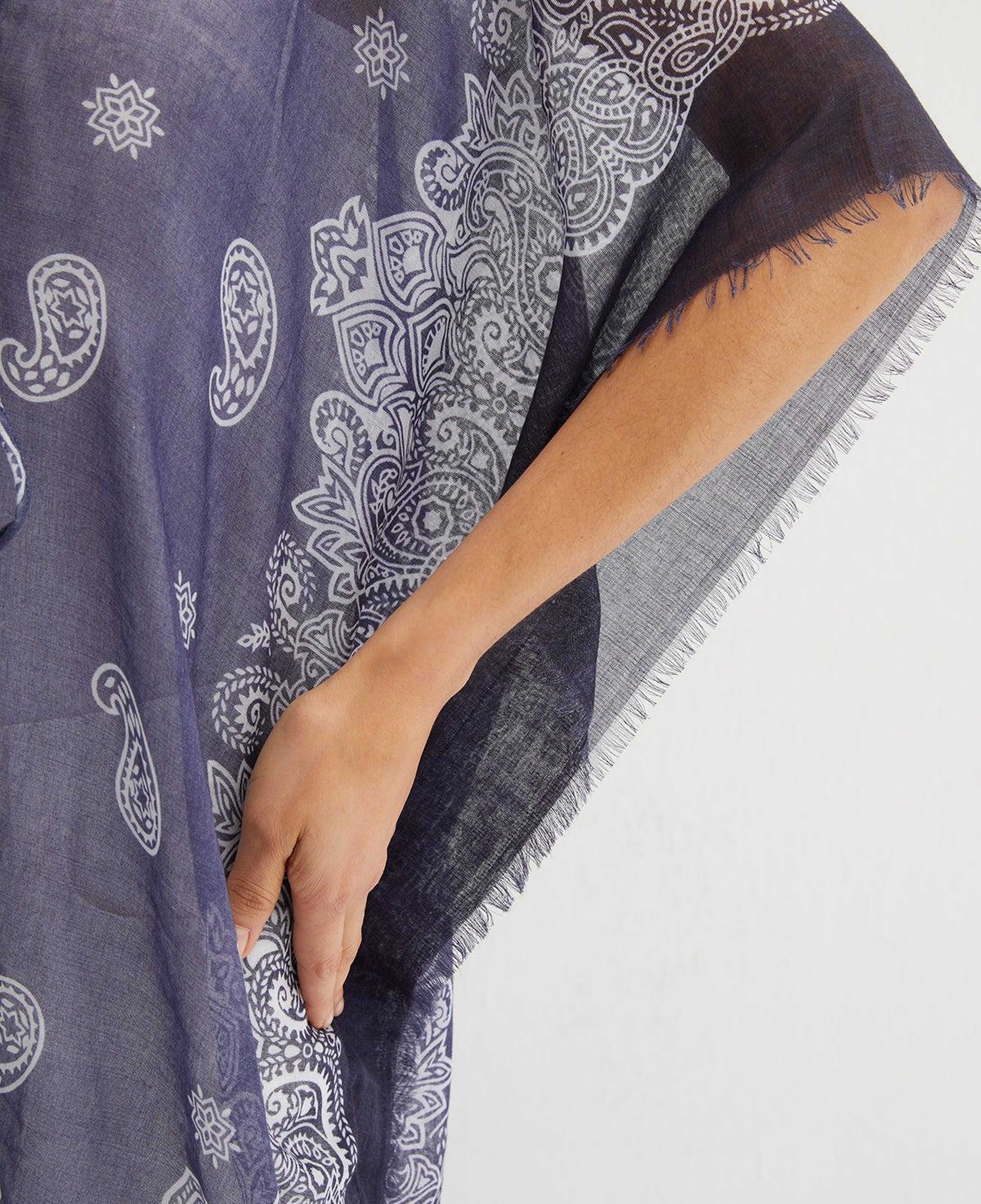 Lacivert Isla İpekli Baskılı Kimono