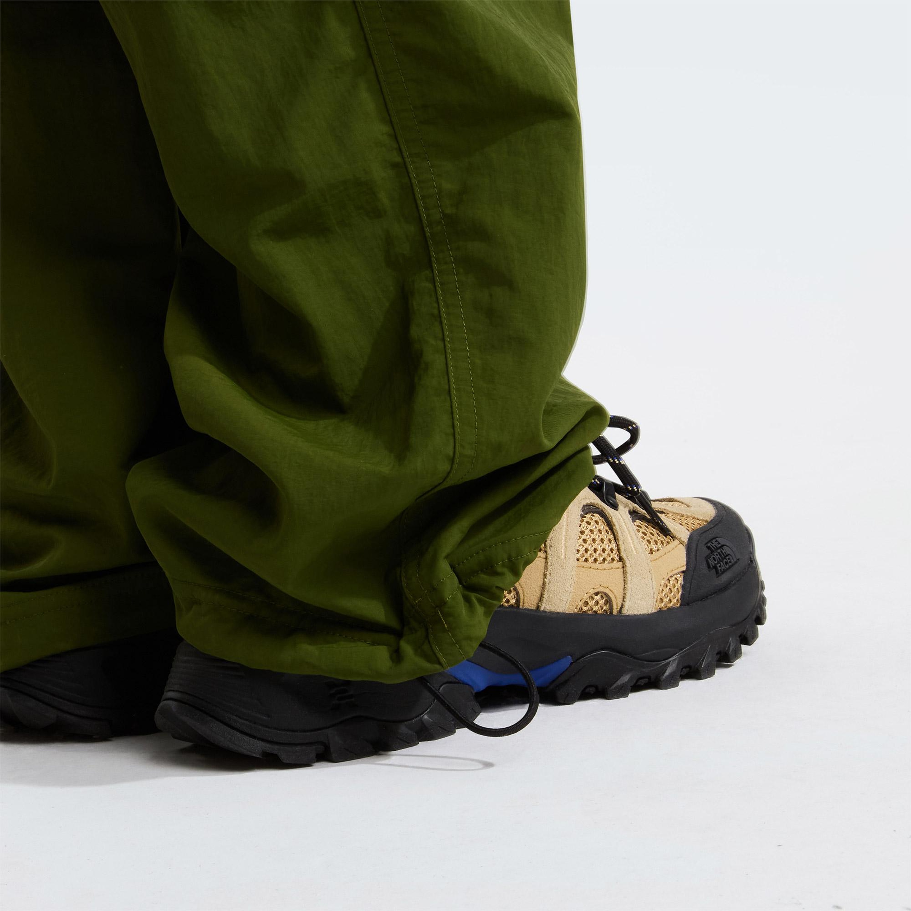 The North Face Red Box Nylon Belted Erkek Yeşil Pantolon