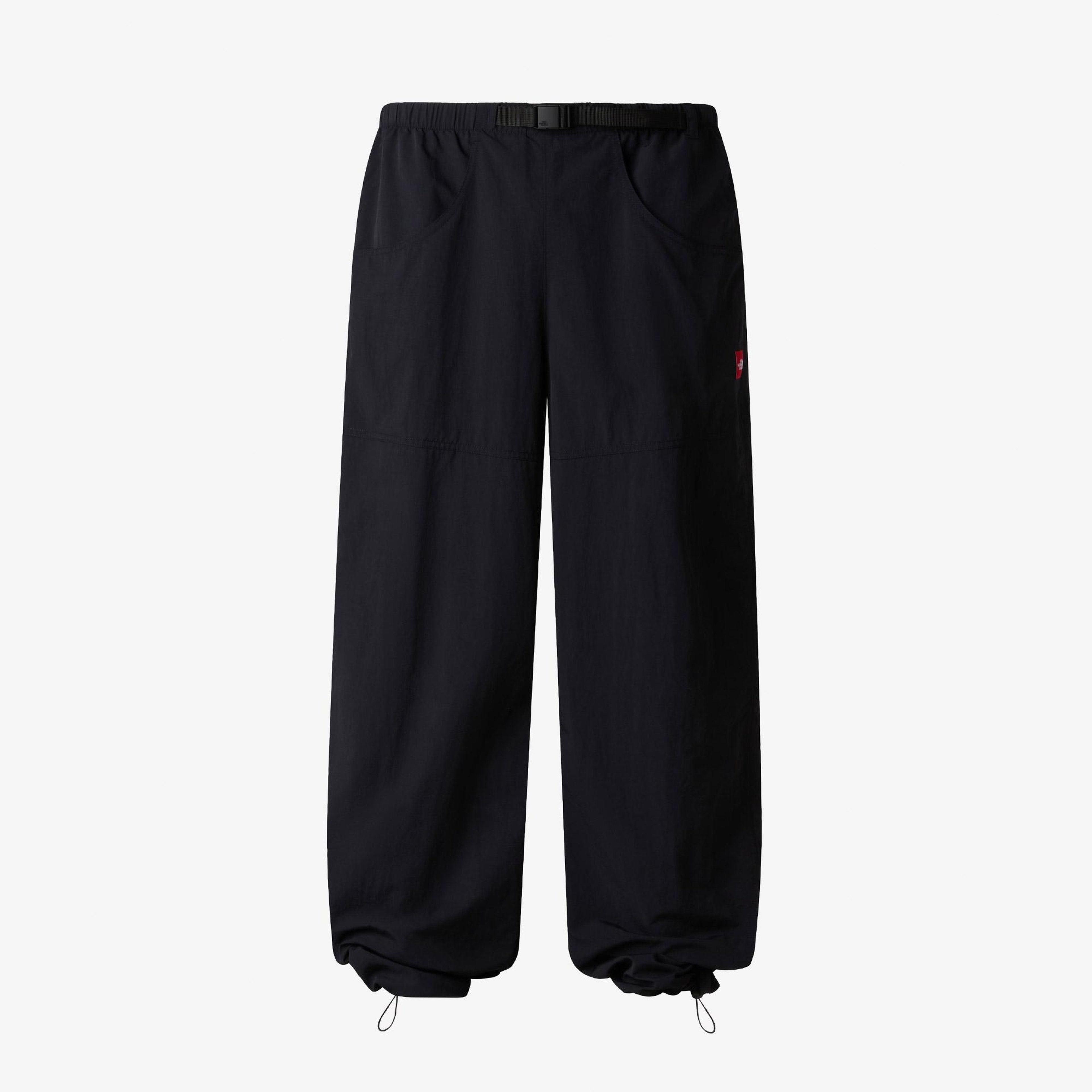 The North Face Red Box Nylon Belted Erkek Siyah Pantolon