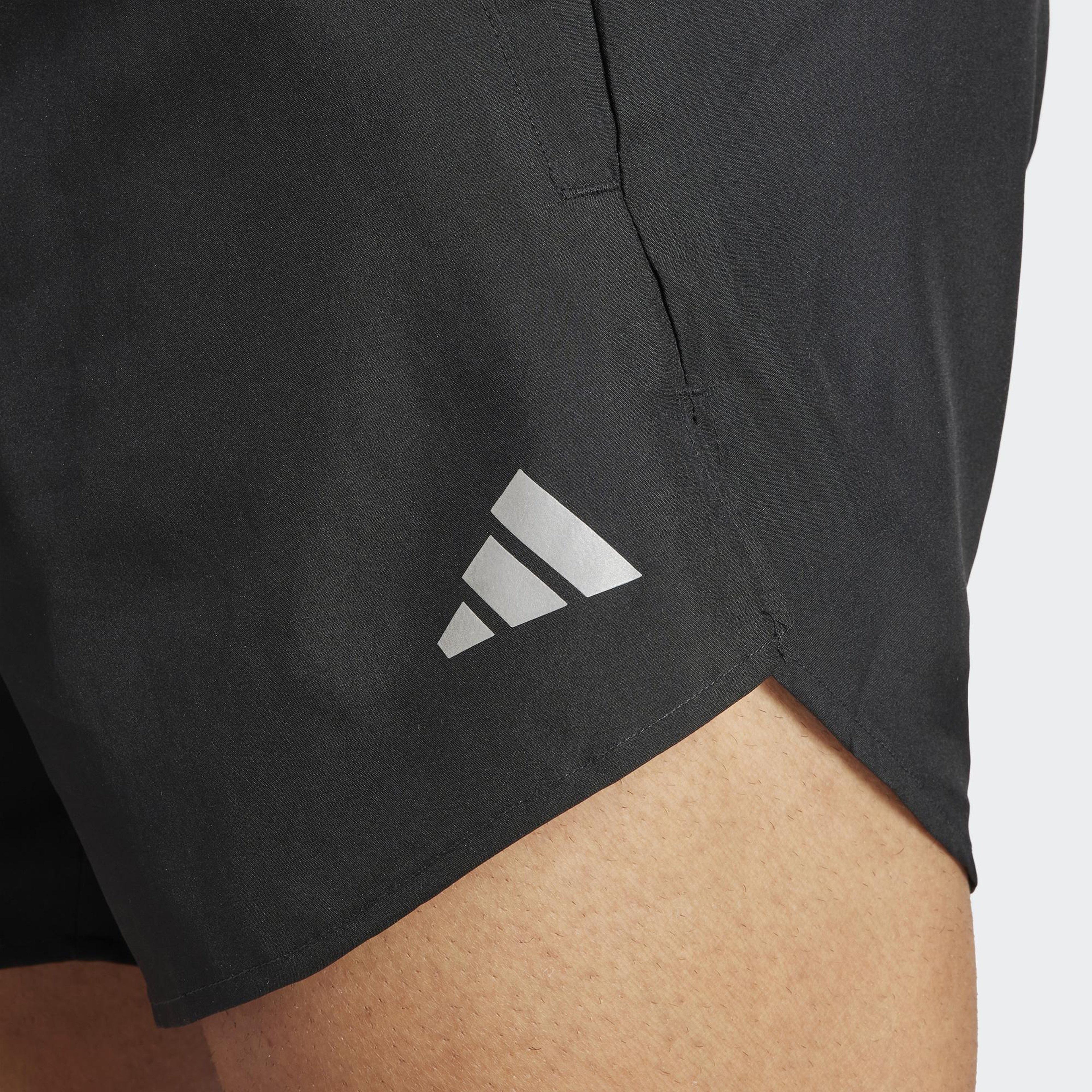 adidas Run It Erkek Siyah Koşu Şortu