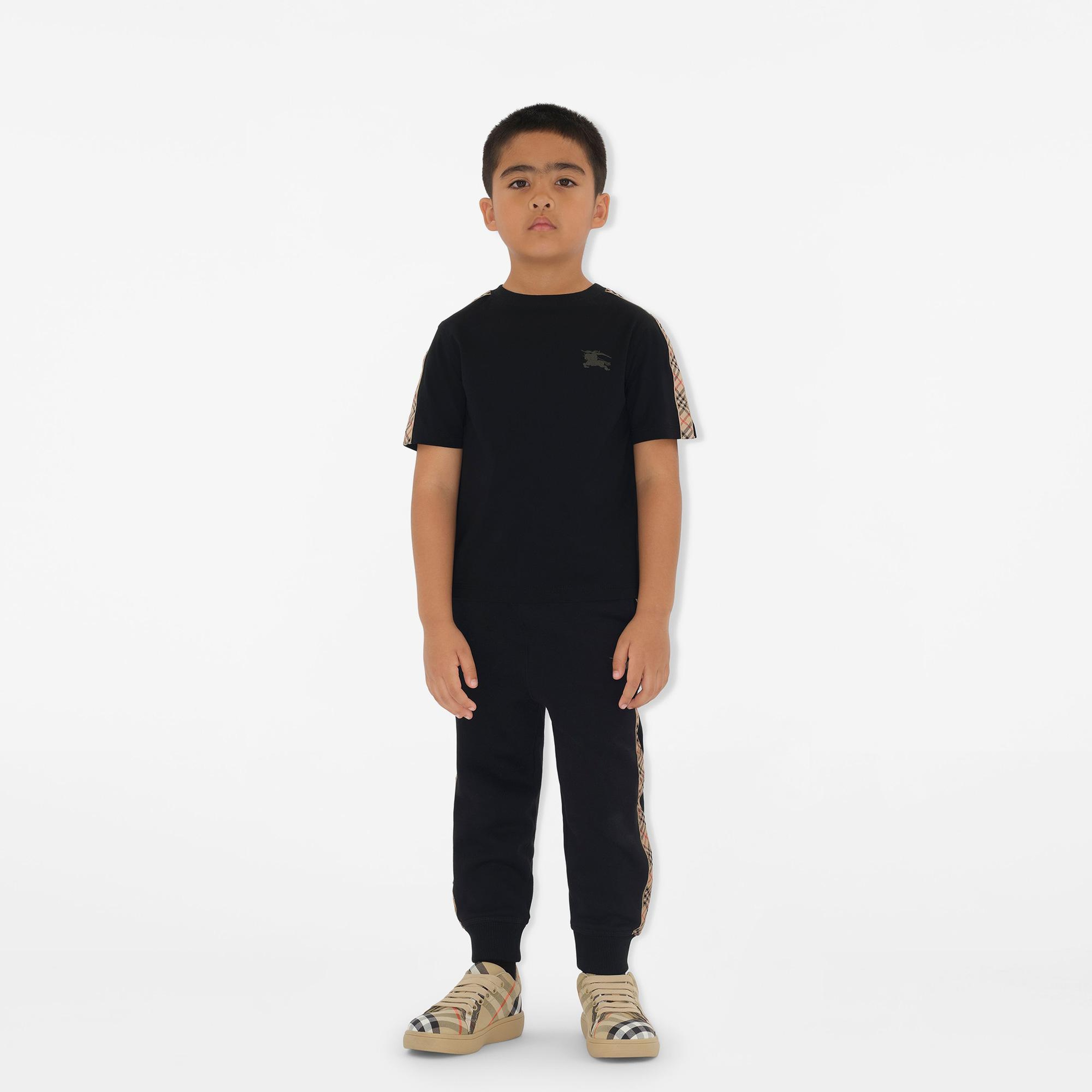 Burberry Çocuk Siyah T-Shirt
