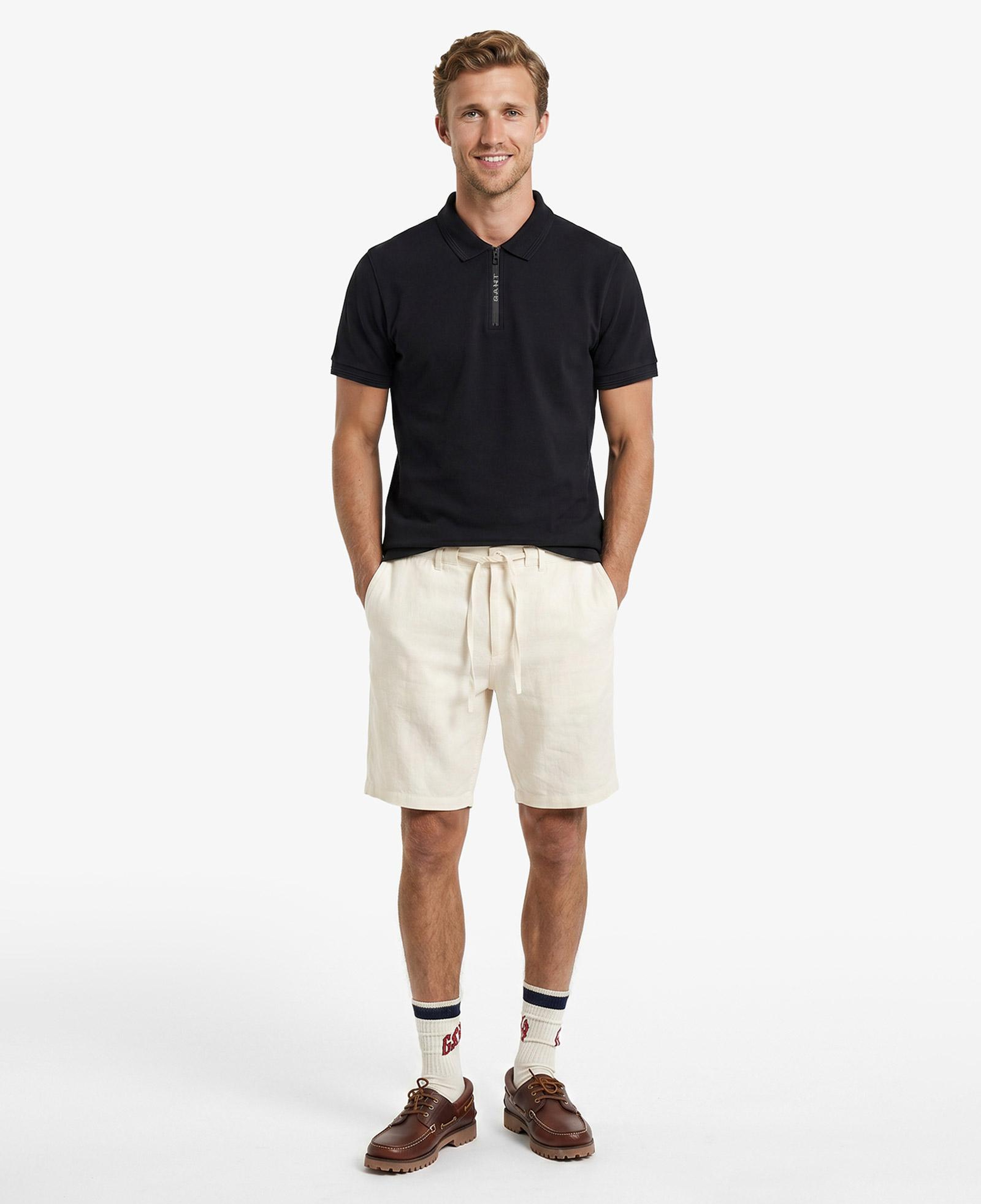 GANT Erkek Siyah Regular Fit Yarım Fermuarlı Polo Yaka T-Shirt