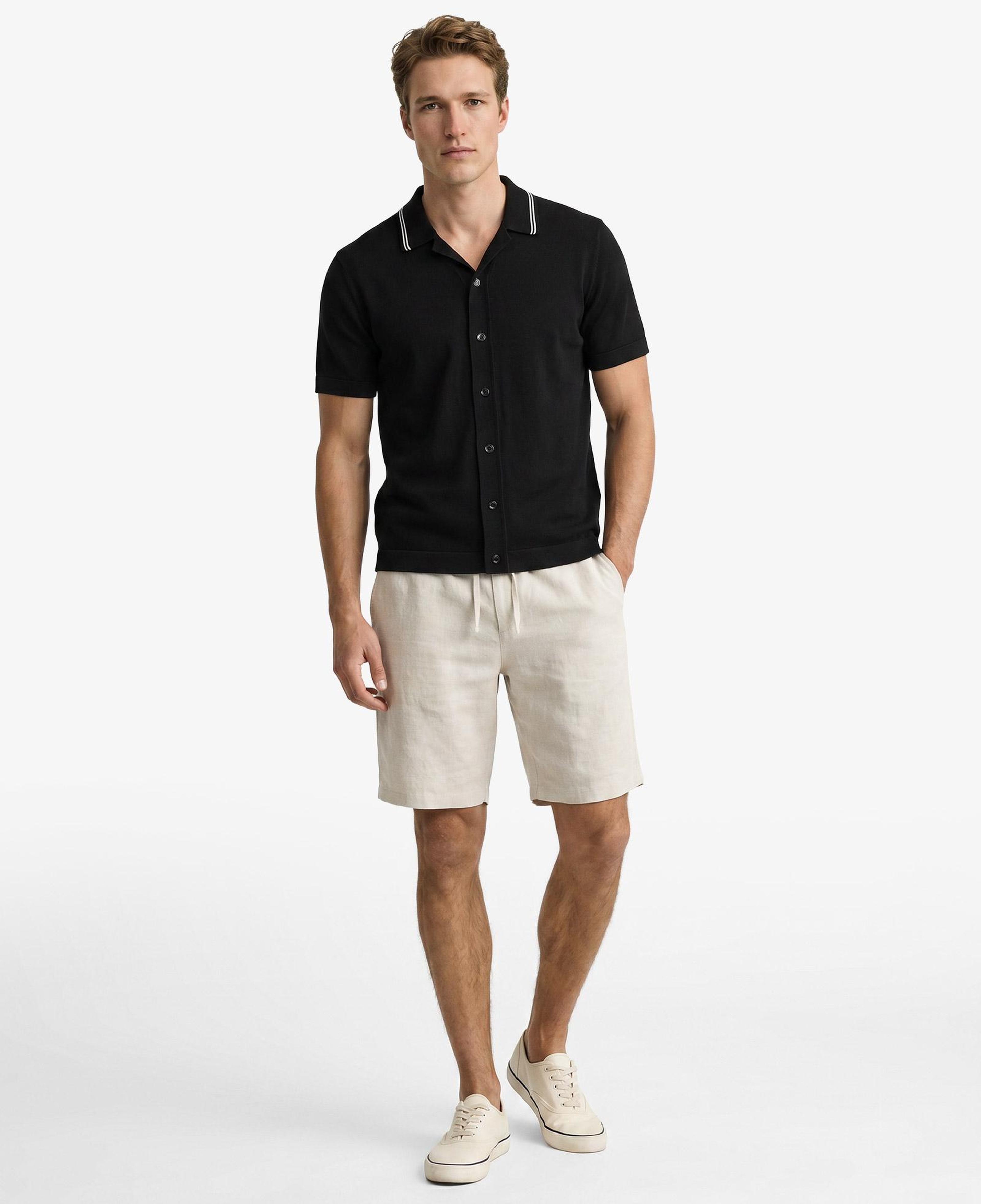GANT Erkek Siyah Regular Fit Kısa Kollu Resort Yaka Gömlek