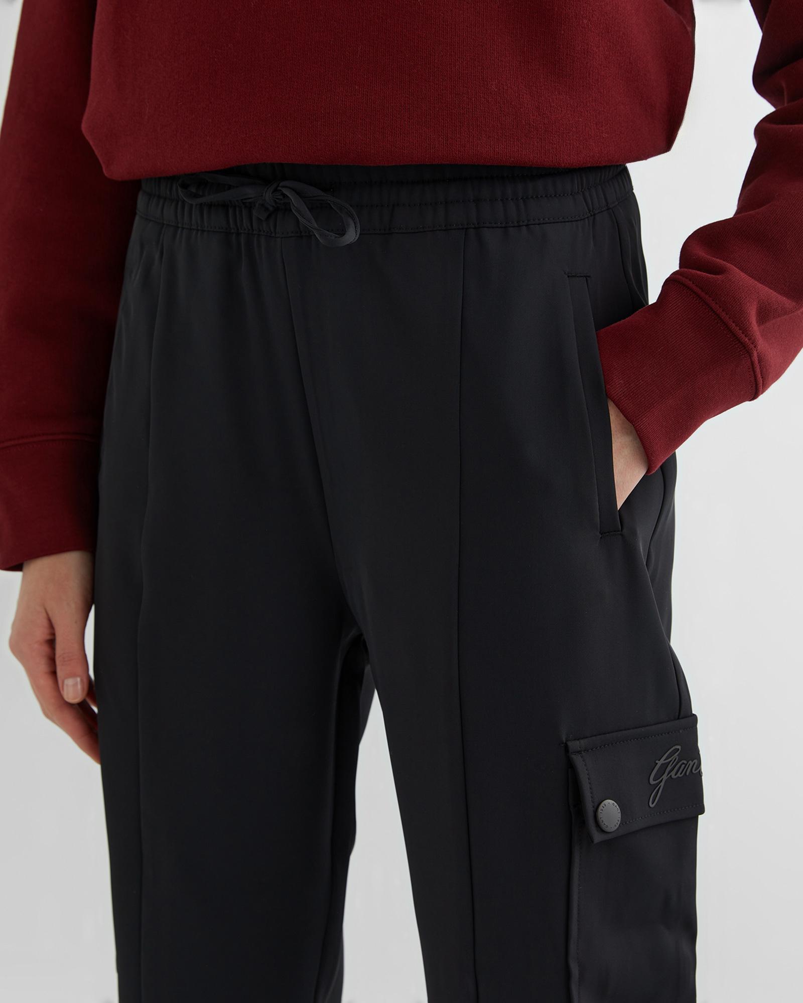 GANT Kadın Siyah Regular Fit Pantolon