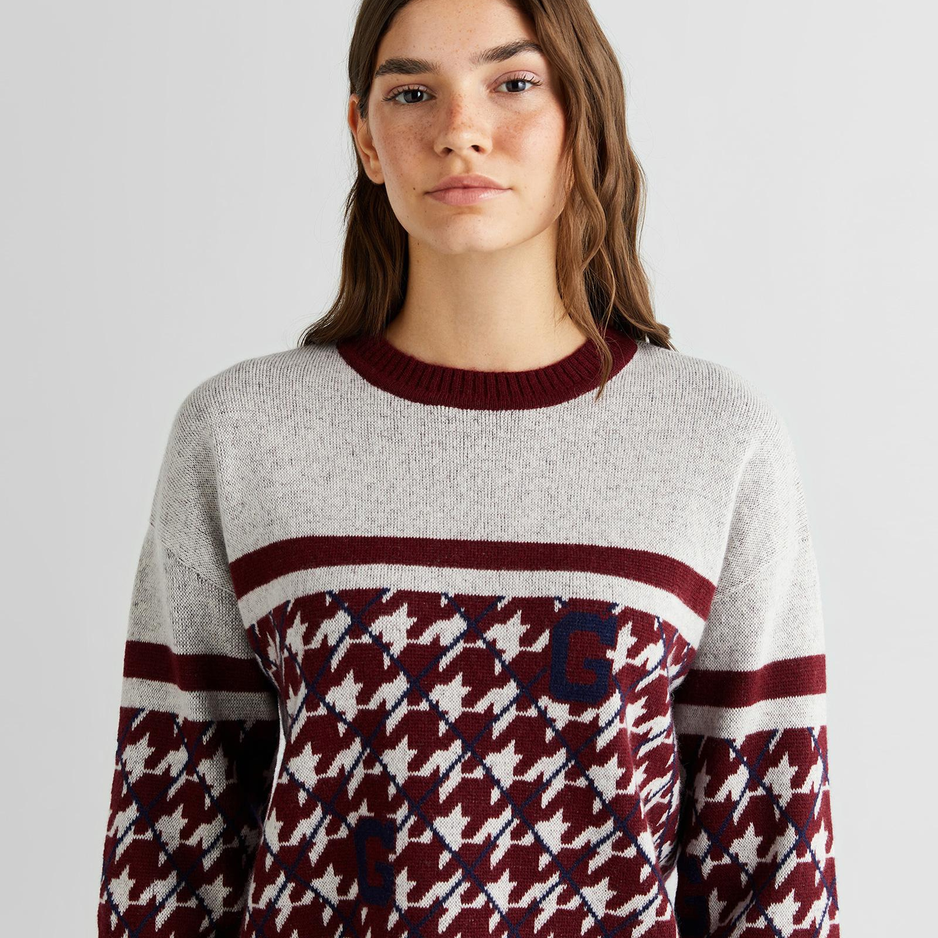 GANT Kadın Bordo Relaxed Fit Bisiklet Yaka Logolu Kazak