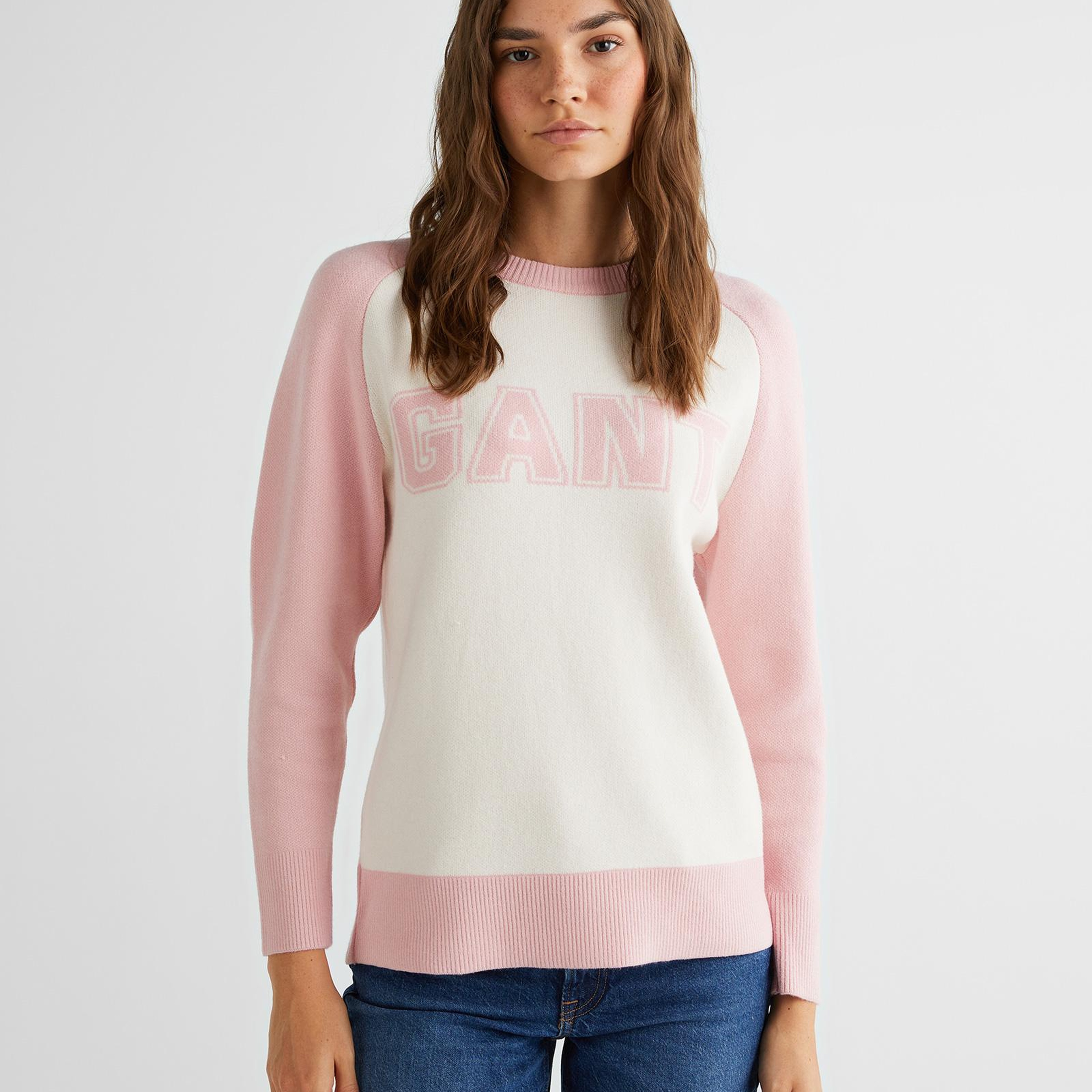 GANT Kadın Krem Regular Fit Bisiklet Yaka Logolu Kazak