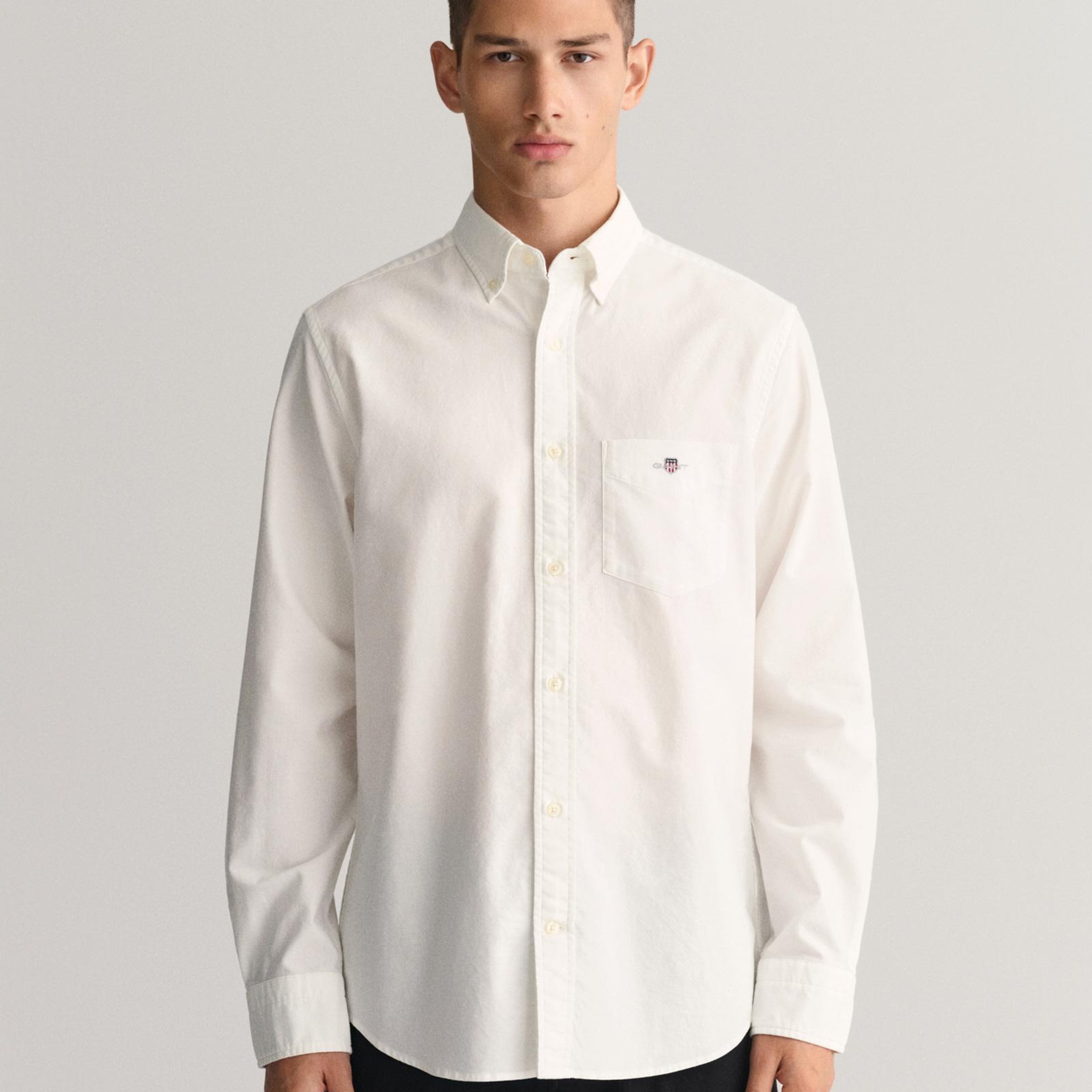 GANT Erkek Beyaz Regular Fit Logolu Gömlek