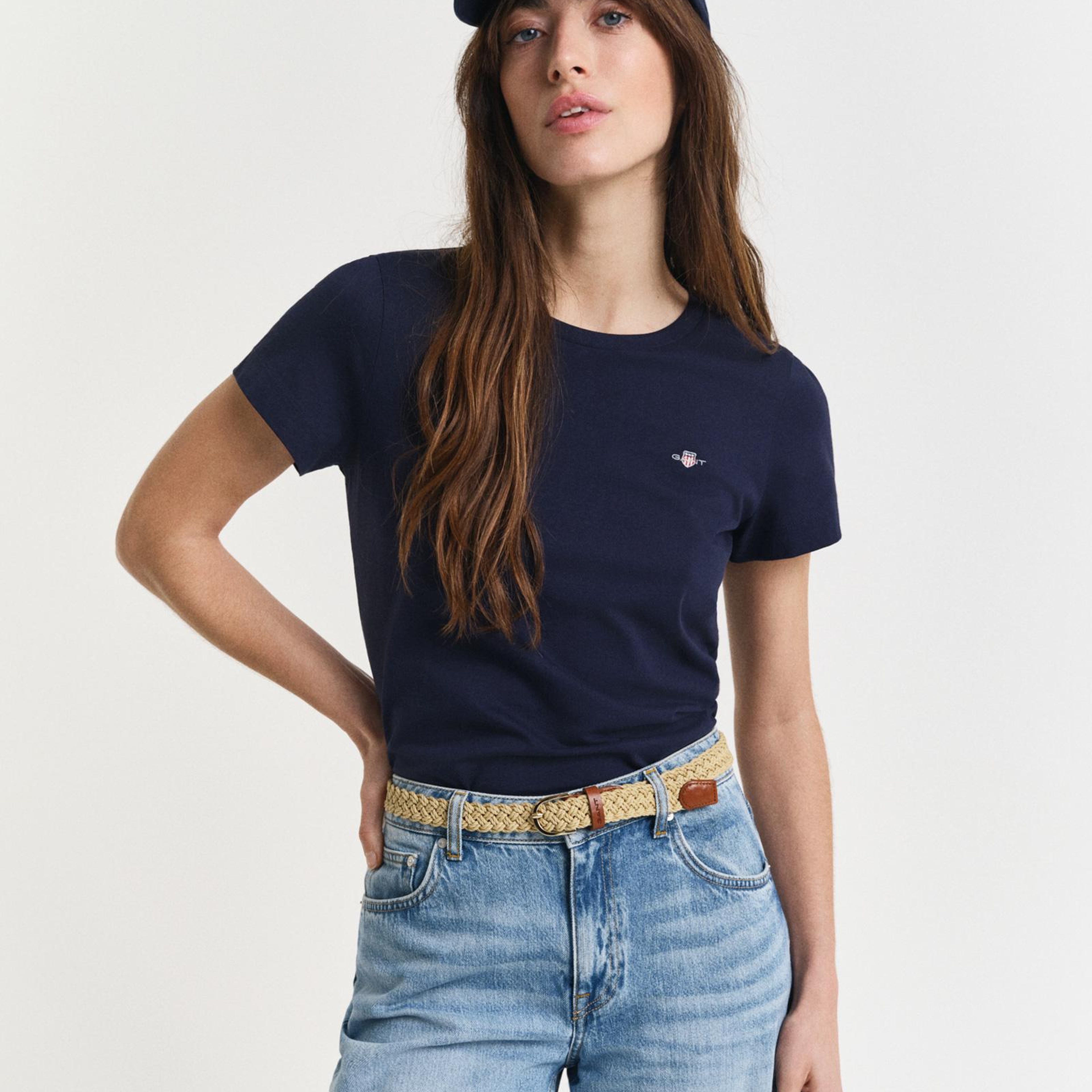 GANT Kadın Lacivert Regular Fit Bisiklet Yaka T-Shirt