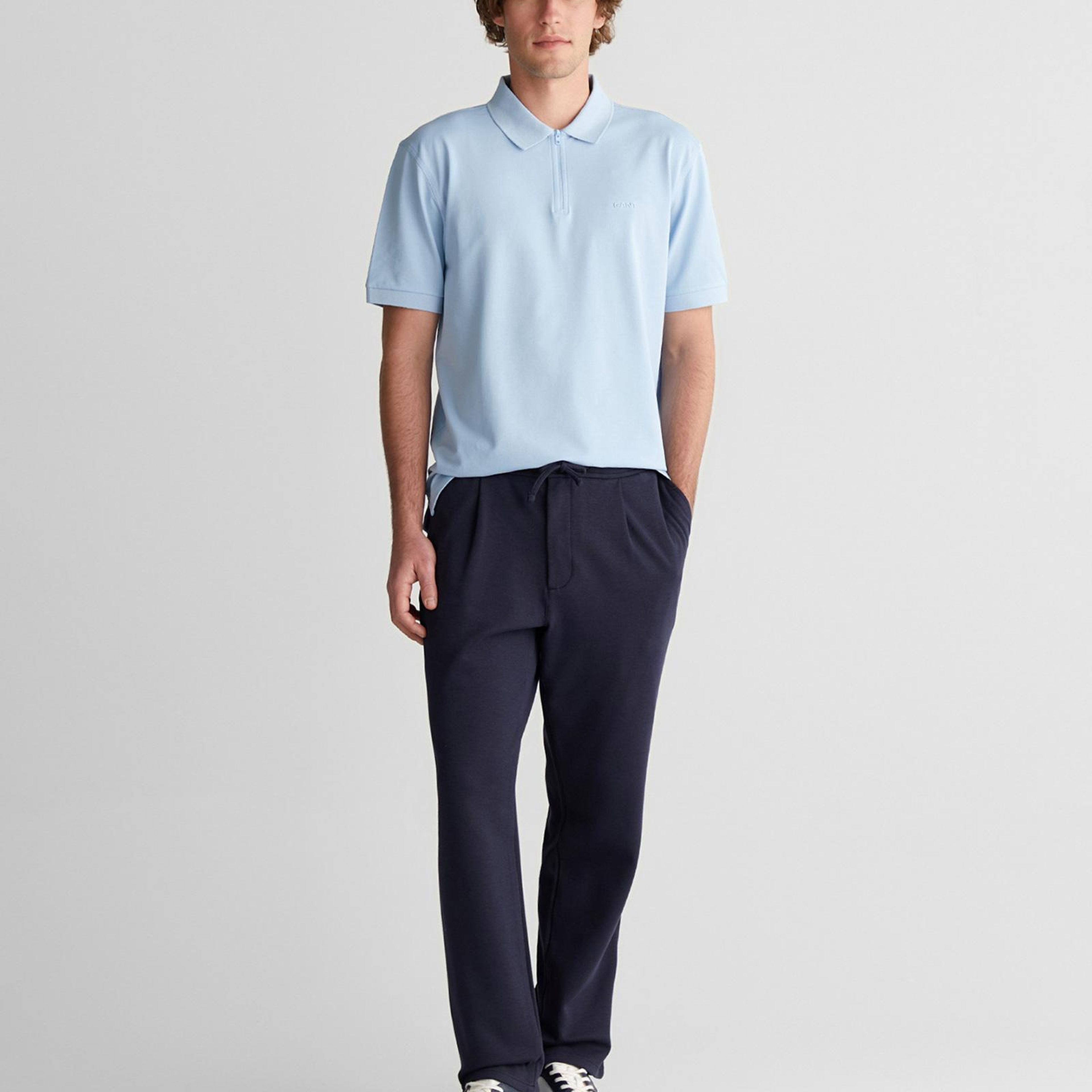 GANT Erkek Lacivert Regular Fit Jogger Pantolon