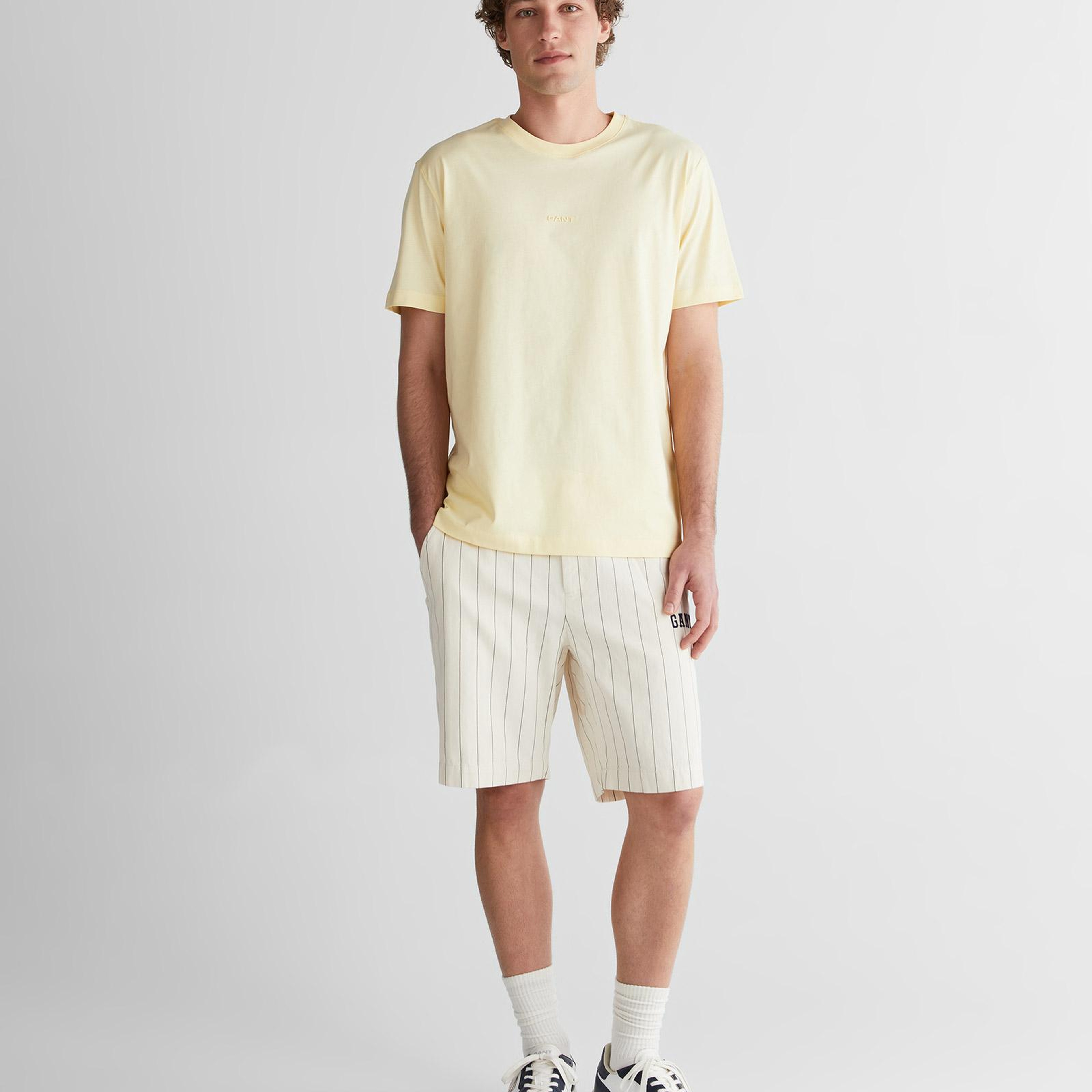 GANT Erkek Sarı Baskılı Kısa Kollu T-Shirt
